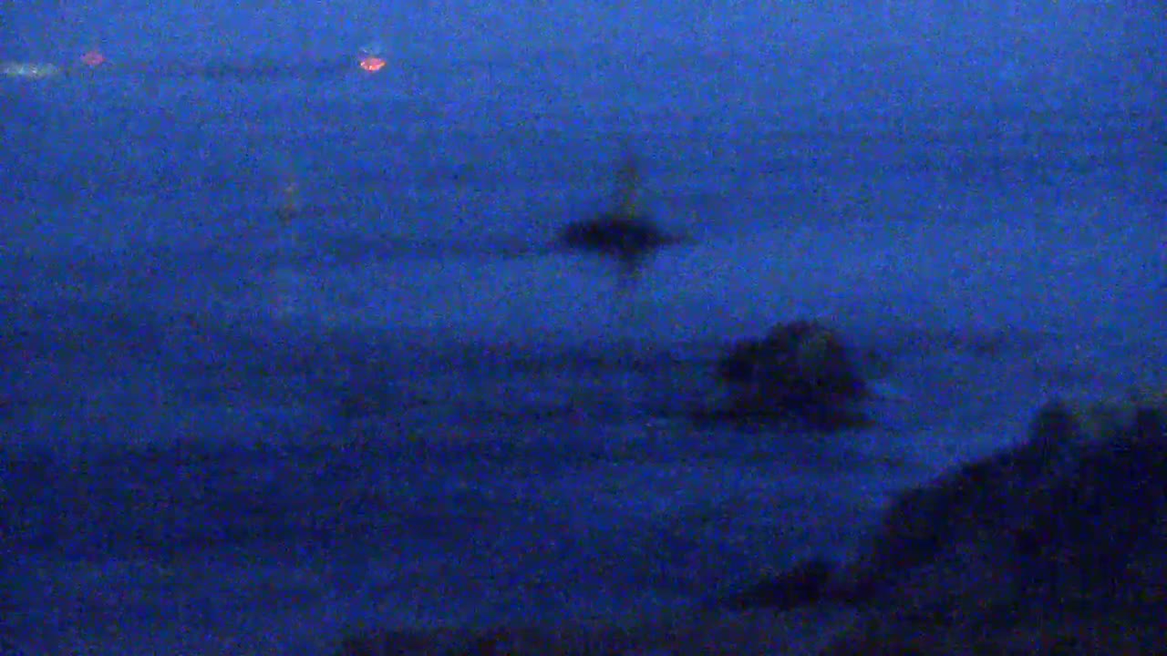 Pointe du Raz & Notre-Dame des Naufrages Statue Live Cam - Quimper, Finistère, Bretagne, France