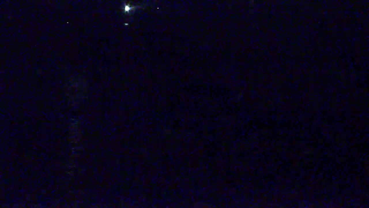 Pointe du Raz & Notre-Dame des Naufrages Statue Live Cam - Quimper, Finistère, Bretagne, France
