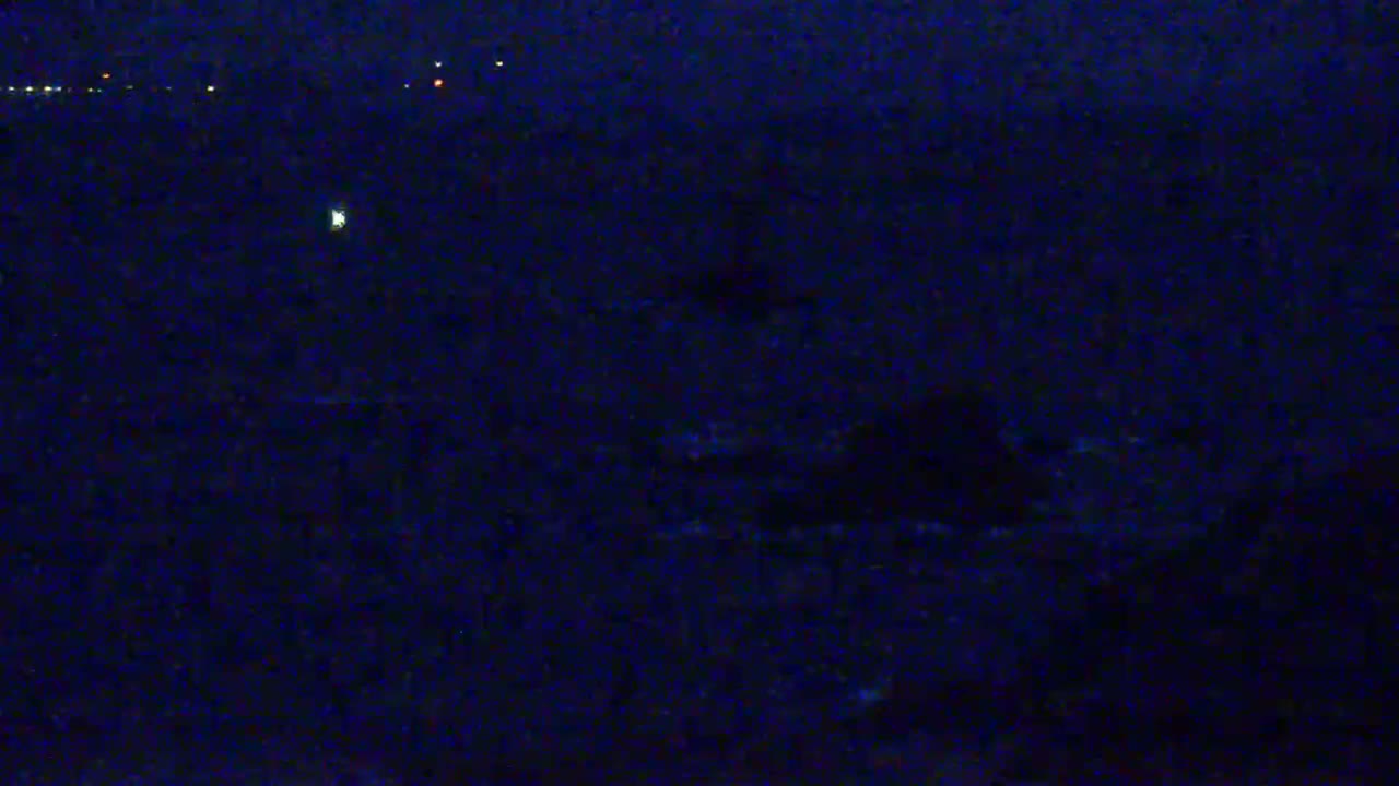 Pointe du Raz & Notre-Dame des Naufrages Statue Live Cam - Quimper, Finistère, Bretagne, France