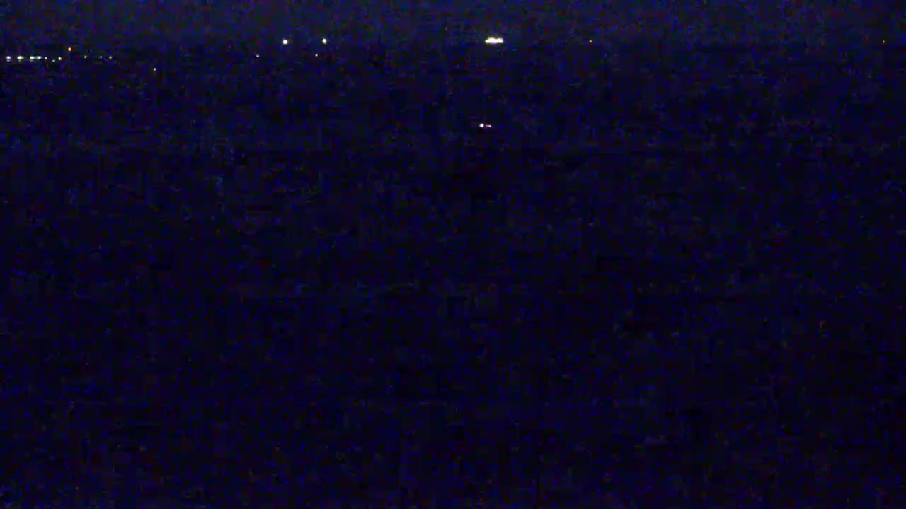 Pointe du Raz & Notre-Dame des Naufrages Statue Live Cam - Quimper, Finistère, Bretagne, France