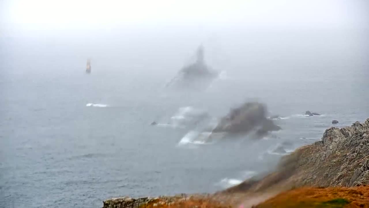 Pointe du Raz & Notre-Dame des Naufrages Statue Live Cam - Quimper, Finistère, Bretagne, France