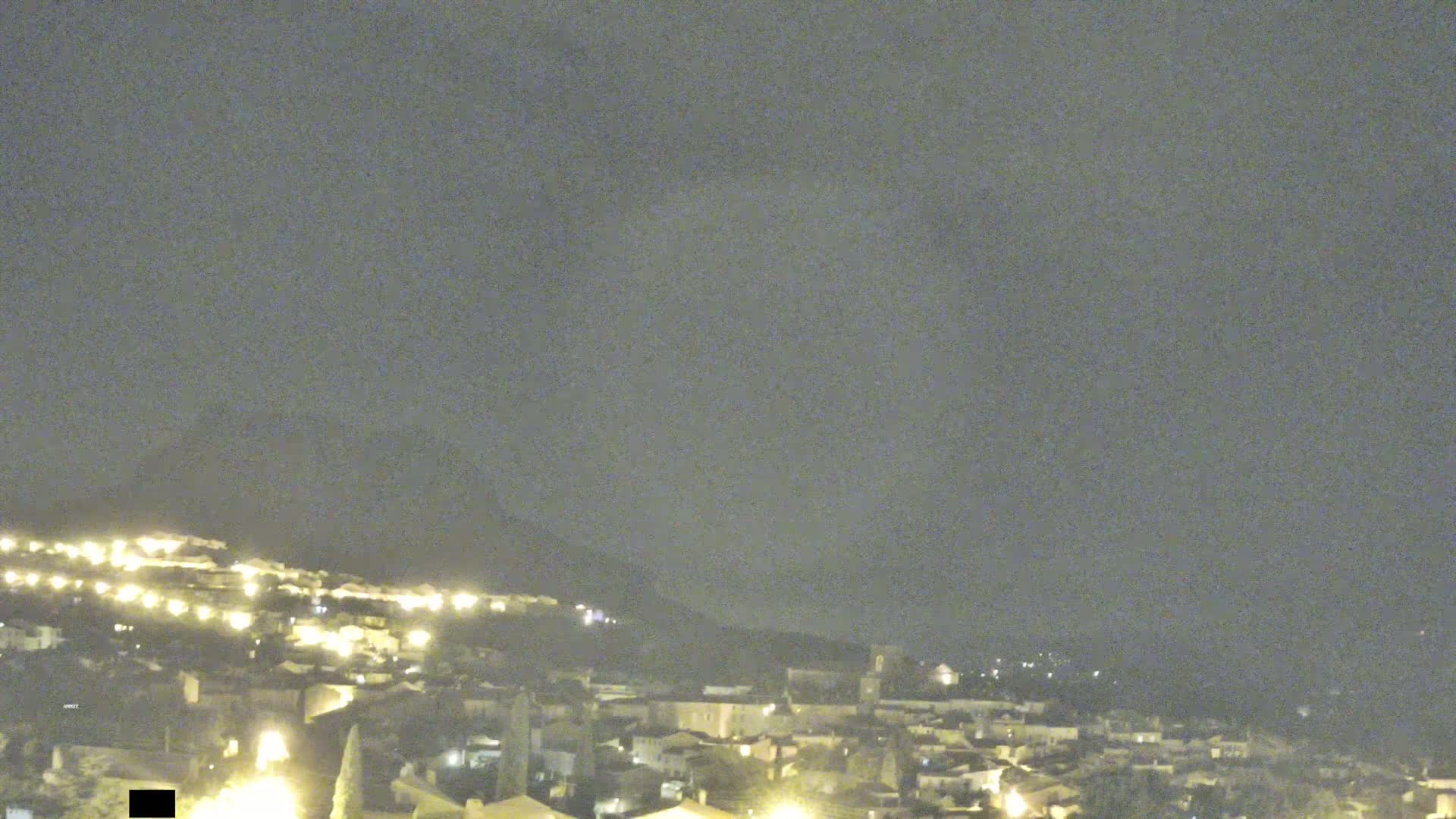 Roquebrune-sur-Argens City View Live Cam - Draguignan, Var, Provence-Alpes-Cote d’Azur, France
