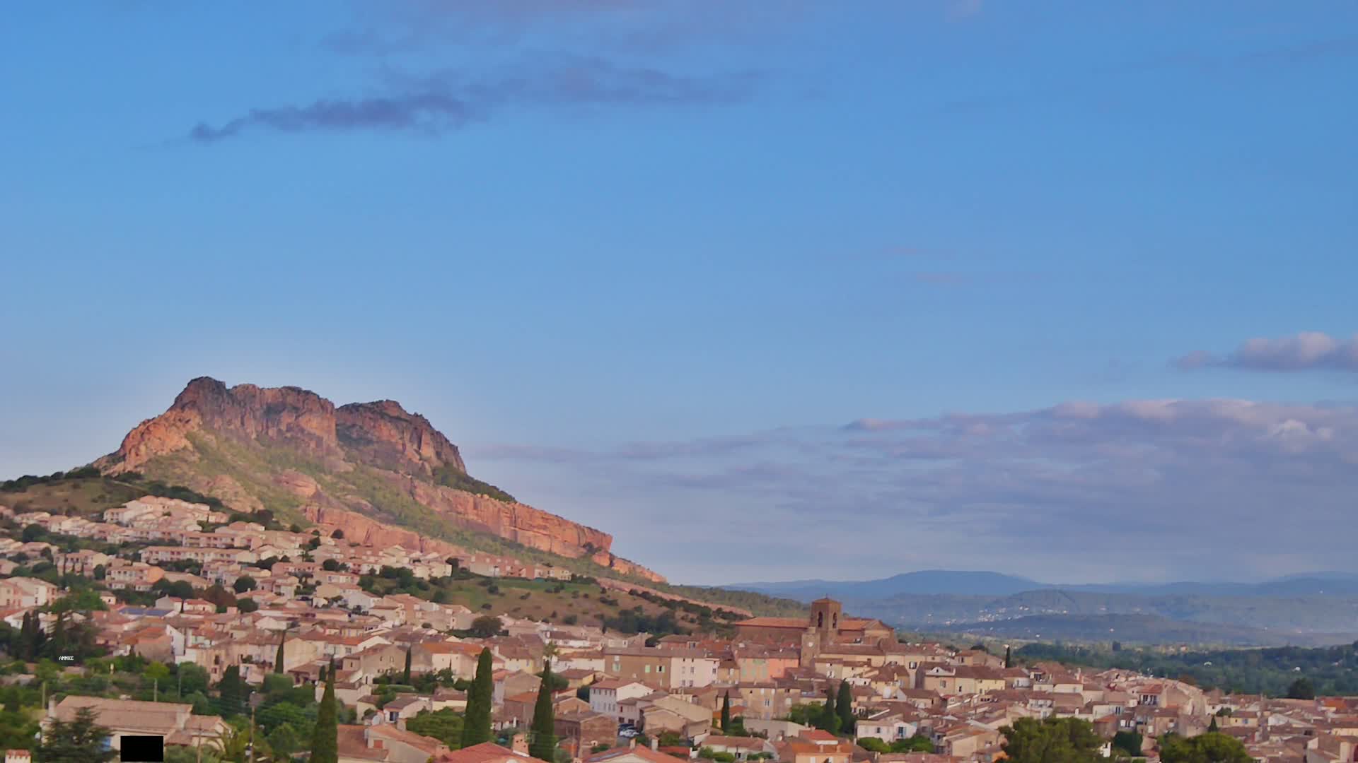 Roquebrune-sur-Argens City View Live Cam - Draguignan, Var, Provence-Alpes-Cote d’Azur, France