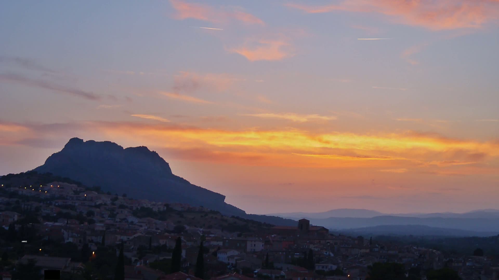Roquebrune-sur-Argens City View Live Cam - Draguignan, Var, Provence-Alpes-Cote d’Azur, France