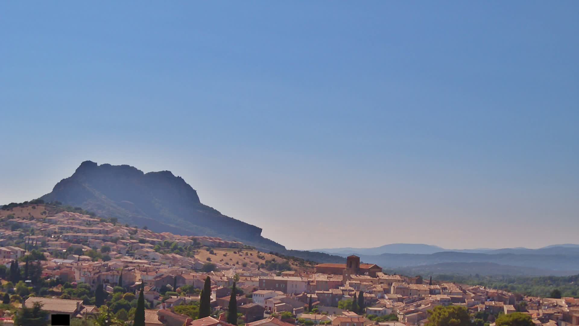 Roquebrune-sur-Argens City View Live Cam - Draguignan, Var, Provence-Alpes-Cote d’Azur, France
