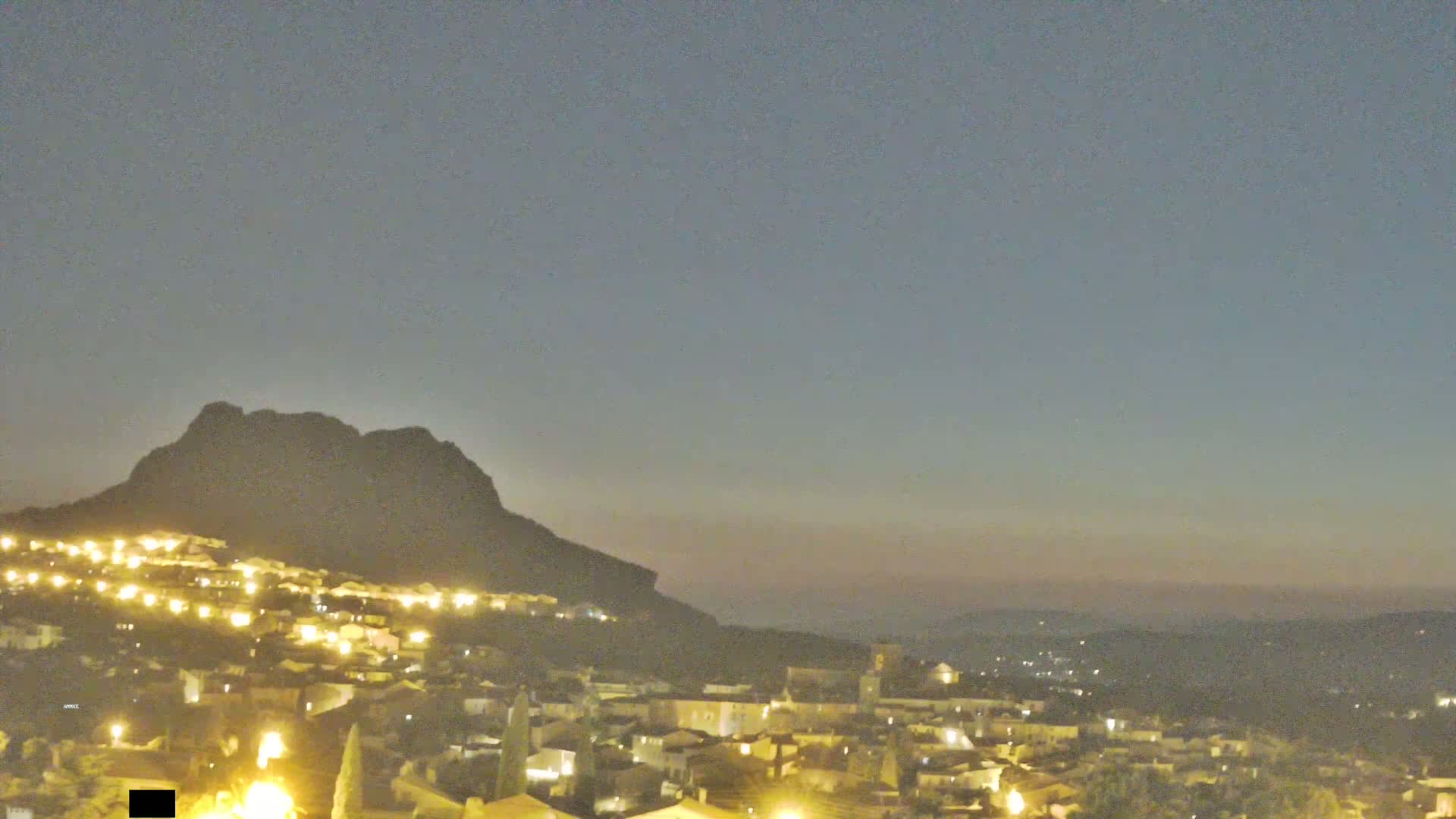Roquebrune-sur-Argens City View Live Cam - Draguignan, Var, Provence-Alpes-Cote d’Azur, France