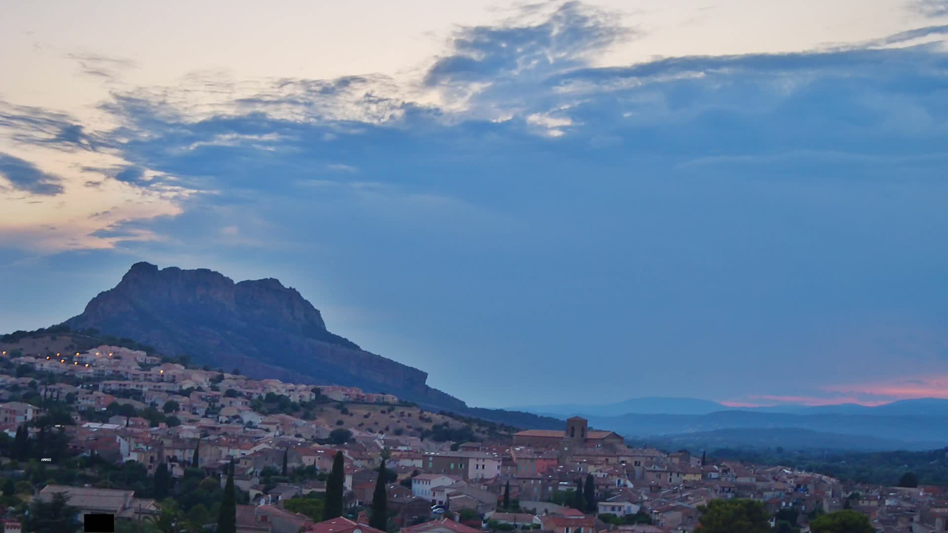 Roquebrune-sur-Argens City View Live Cam - Draguignan, Var, Provence-Alpes-Cote d’Azur, France