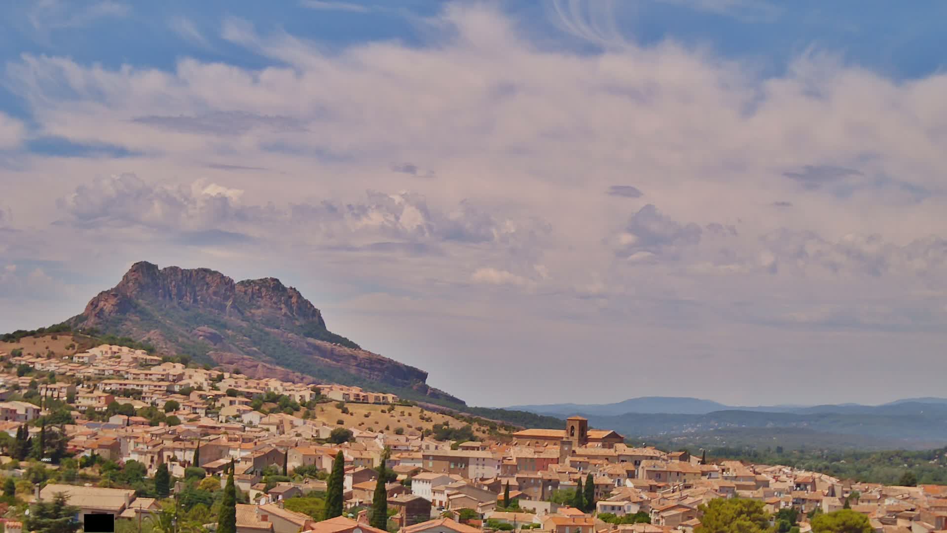 Roquebrune-sur-Argens City View Live Cam - Draguignan, Var, Provence-Alpes-Cote d’Azur, France