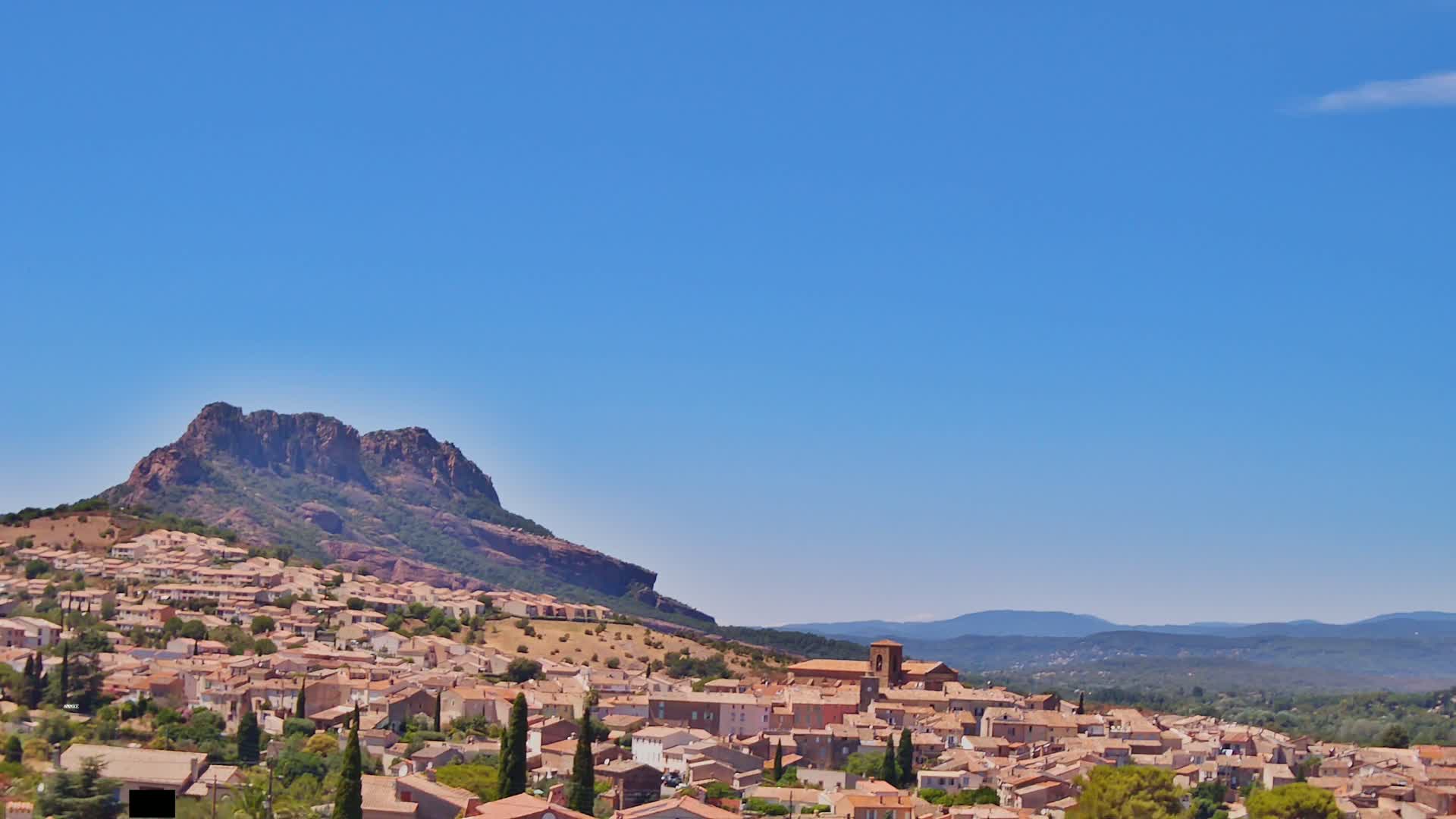 Roquebrune-sur-Argens City View Live Cam - Draguignan, Var, Provence-Alpes-Cote d’Azur, France