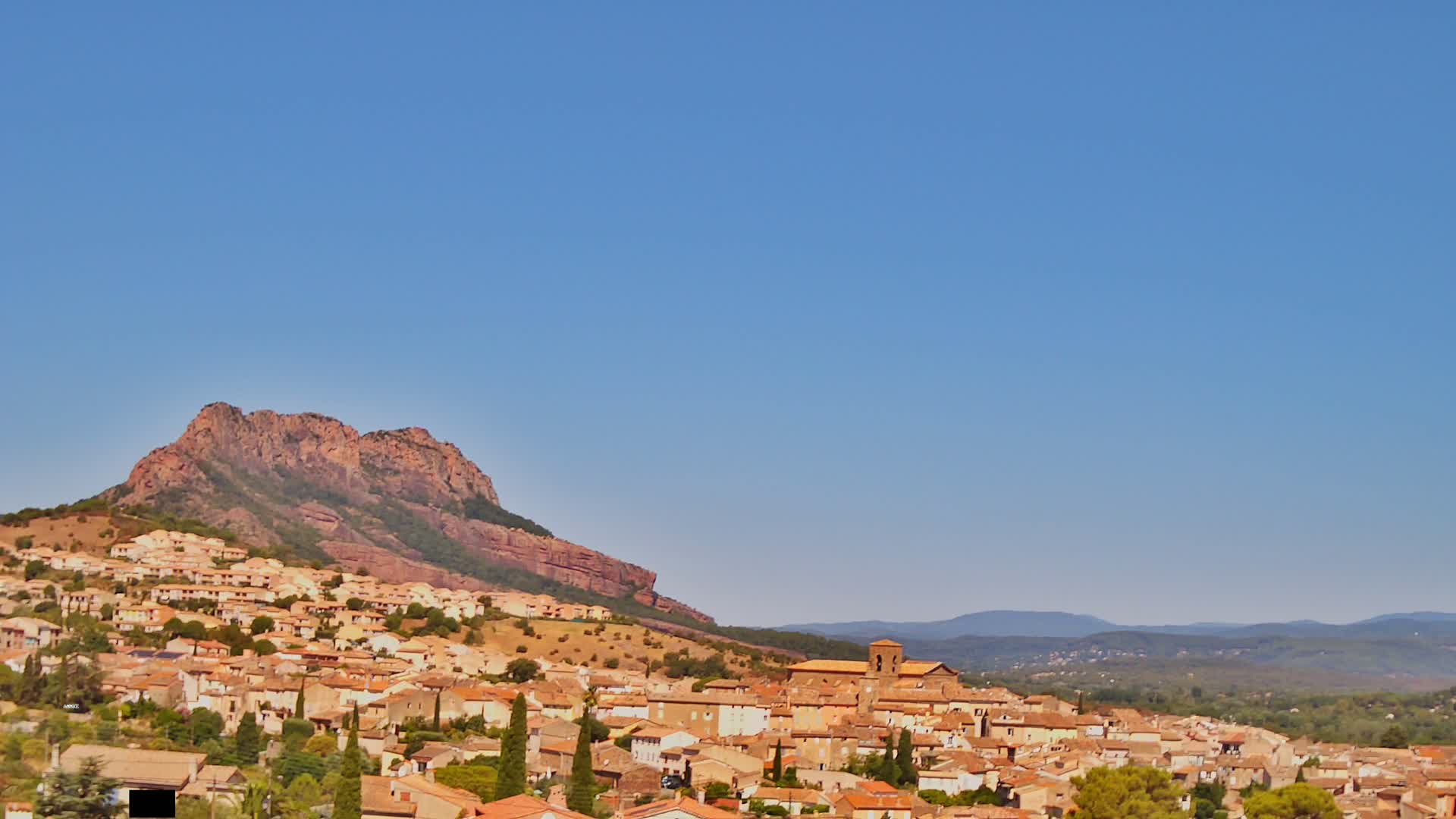 Roquebrune-sur-Argens City View Live Cam - Draguignan, Var, Provence-Alpes-Cote d’Azur, France