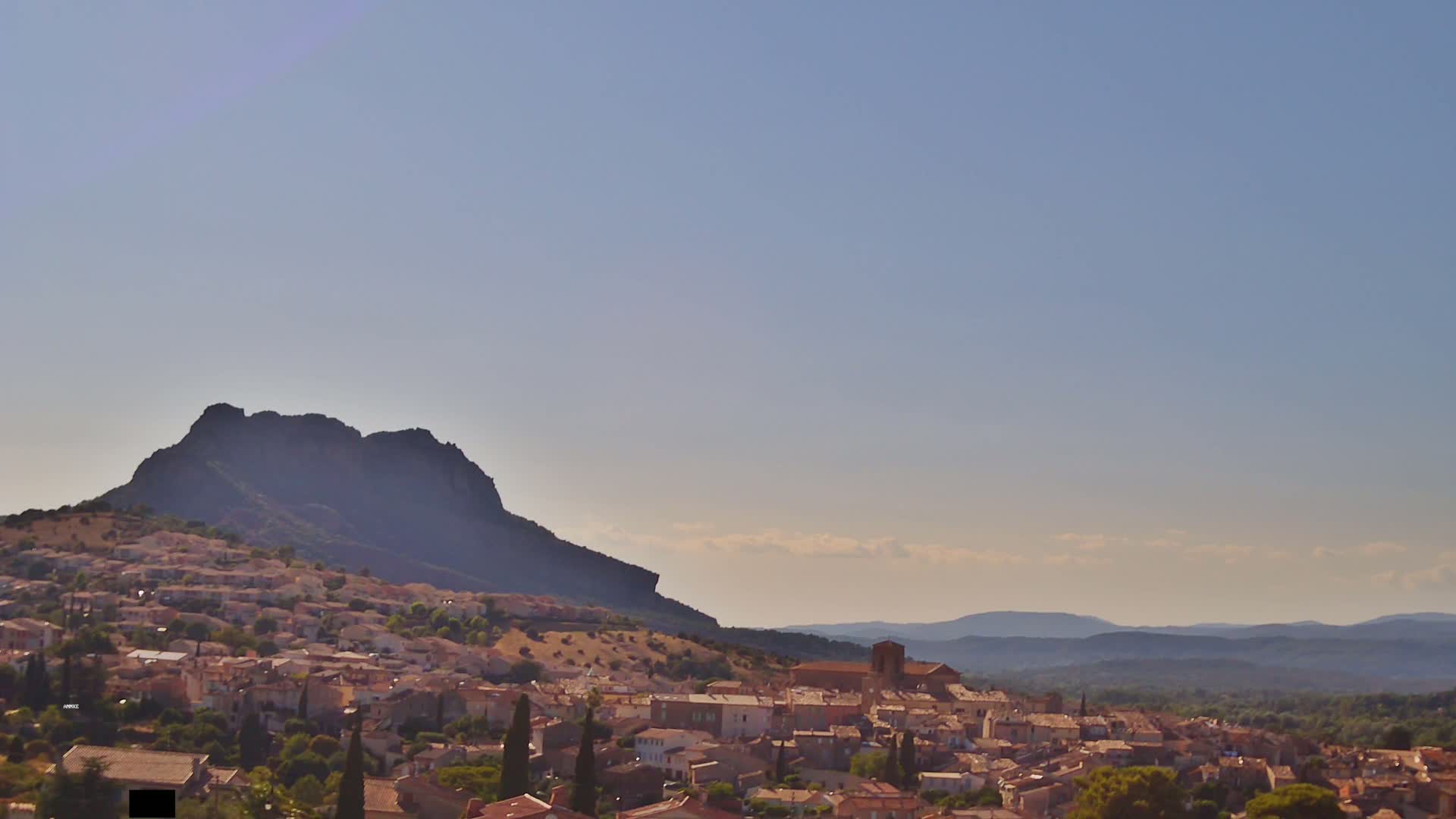 Roquebrune-sur-Argens City View Live Cam - Draguignan, Var, Provence-Alpes-Cote d’Azur, France