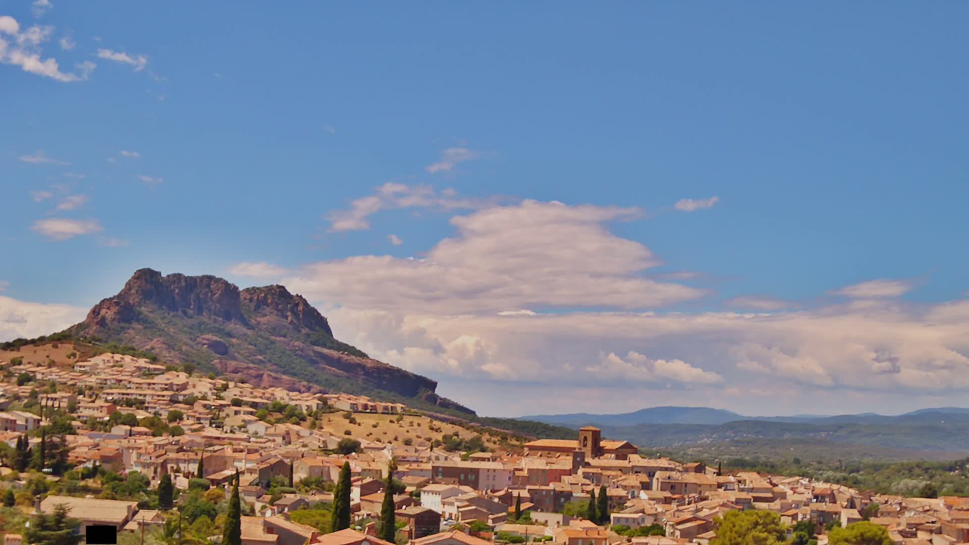 Roquebrune-sur-Argens City View Live Cam - Draguignan, Var, Provence-Alpes-Cote d’Azur, France