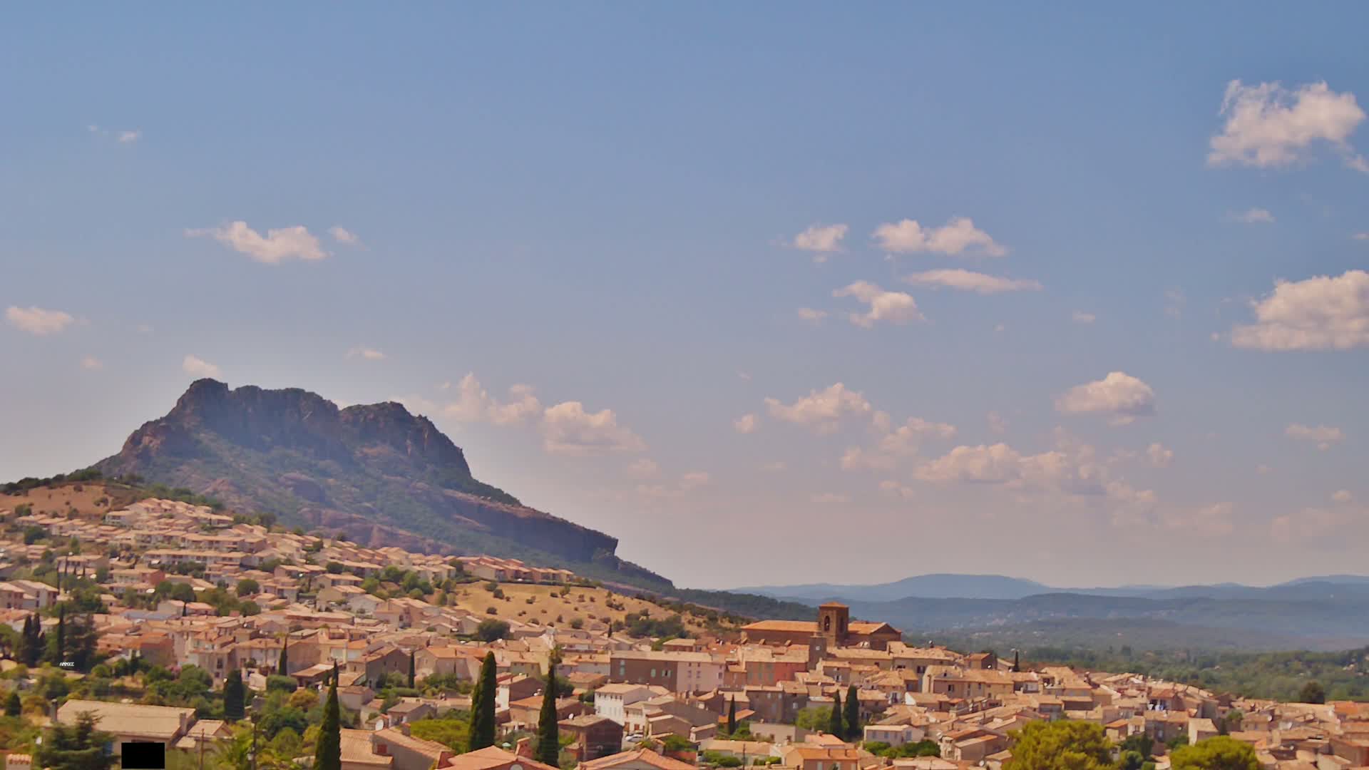Roquebrune-sur-Argens City View Live Cam - Draguignan, Var, Provence-Alpes-Cote d’Azur, France