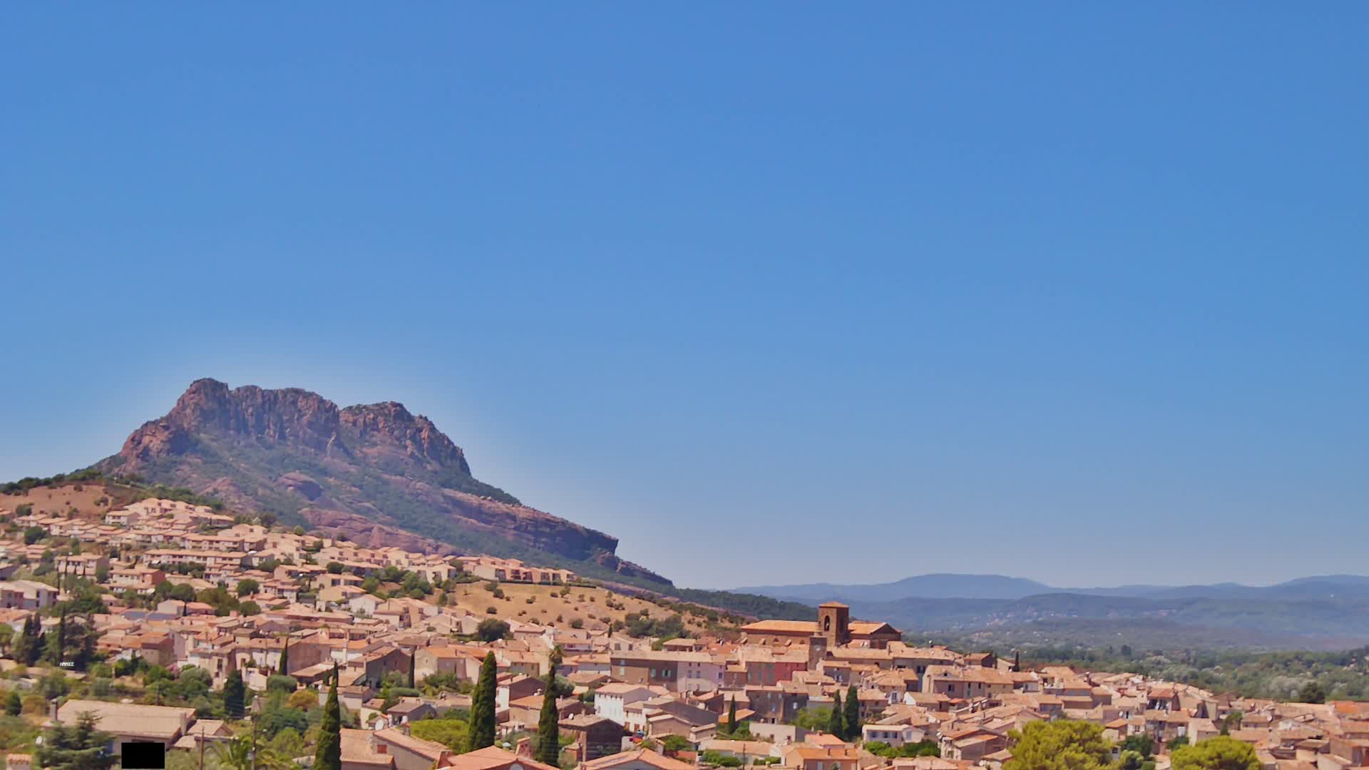 Roquebrune-sur-Argens City View Live Cam - Draguignan, Var, Provence-Alpes-Cote d’Azur, France