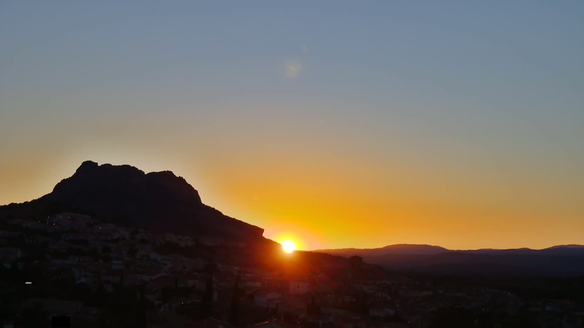 Roquebrune-sur-Argens City View Live Cam - Draguignan, Var, Provence-Alpes-Cote d’Azur, France