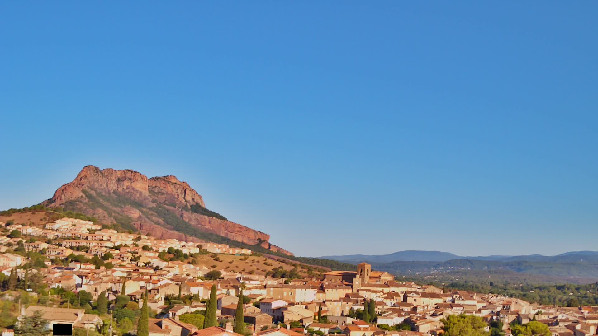 Roquebrune-sur-Argens City View Live Cam - Draguignan, Var, Provence-Alpes-Cote d’Azur, France