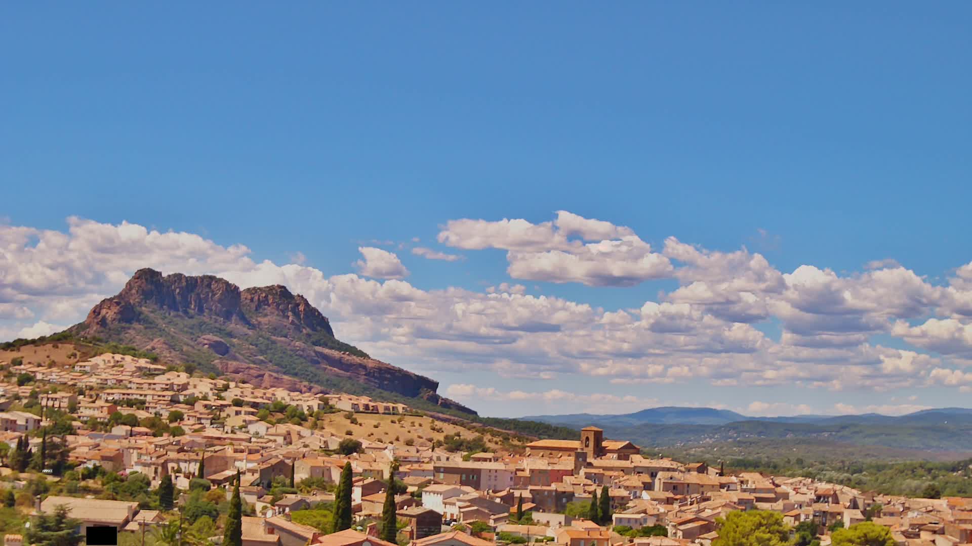 Roquebrune-sur-Argens City View Live Cam - Draguignan, Var, Provence-Alpes-Cote d’Azur, France
