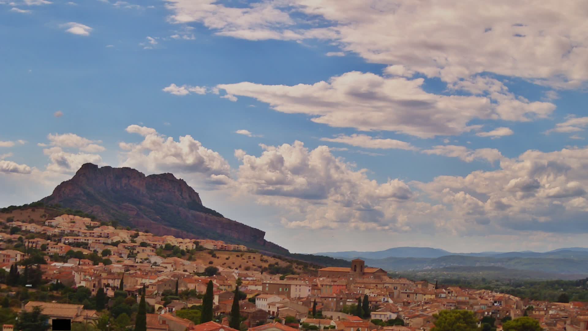 Roquebrune-sur-Argens City View Live Cam - Draguignan, Var, Provence-Alpes-Cote d’Azur, France