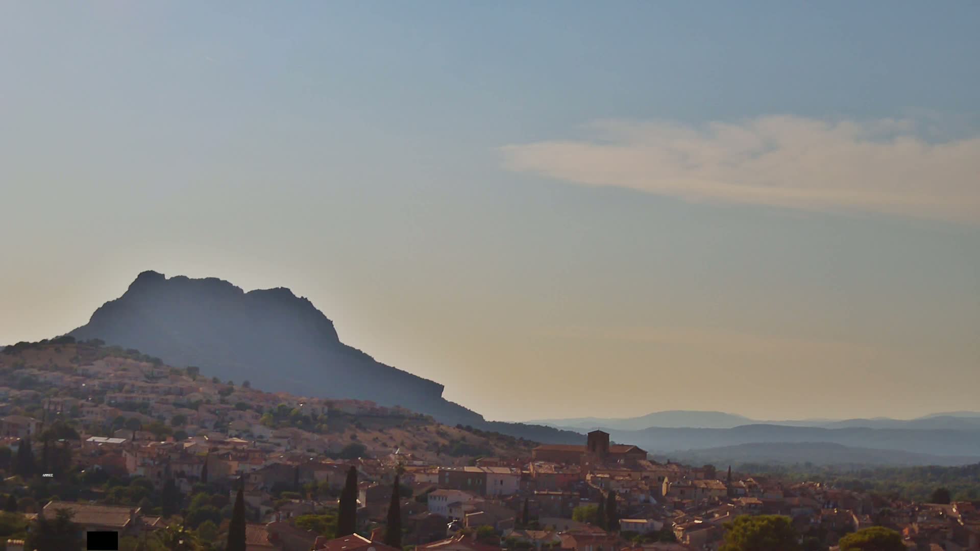 Roquebrune-sur-Argens City View Live Cam - Draguignan, Var, Provence-Alpes-Cote d’Azur, France