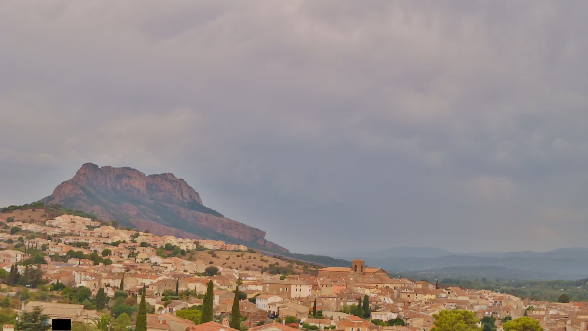 Roquebrune-sur-Argens City View Live Cam - Draguignan, Var, Provence-Alpes-Cote d’Azur, France