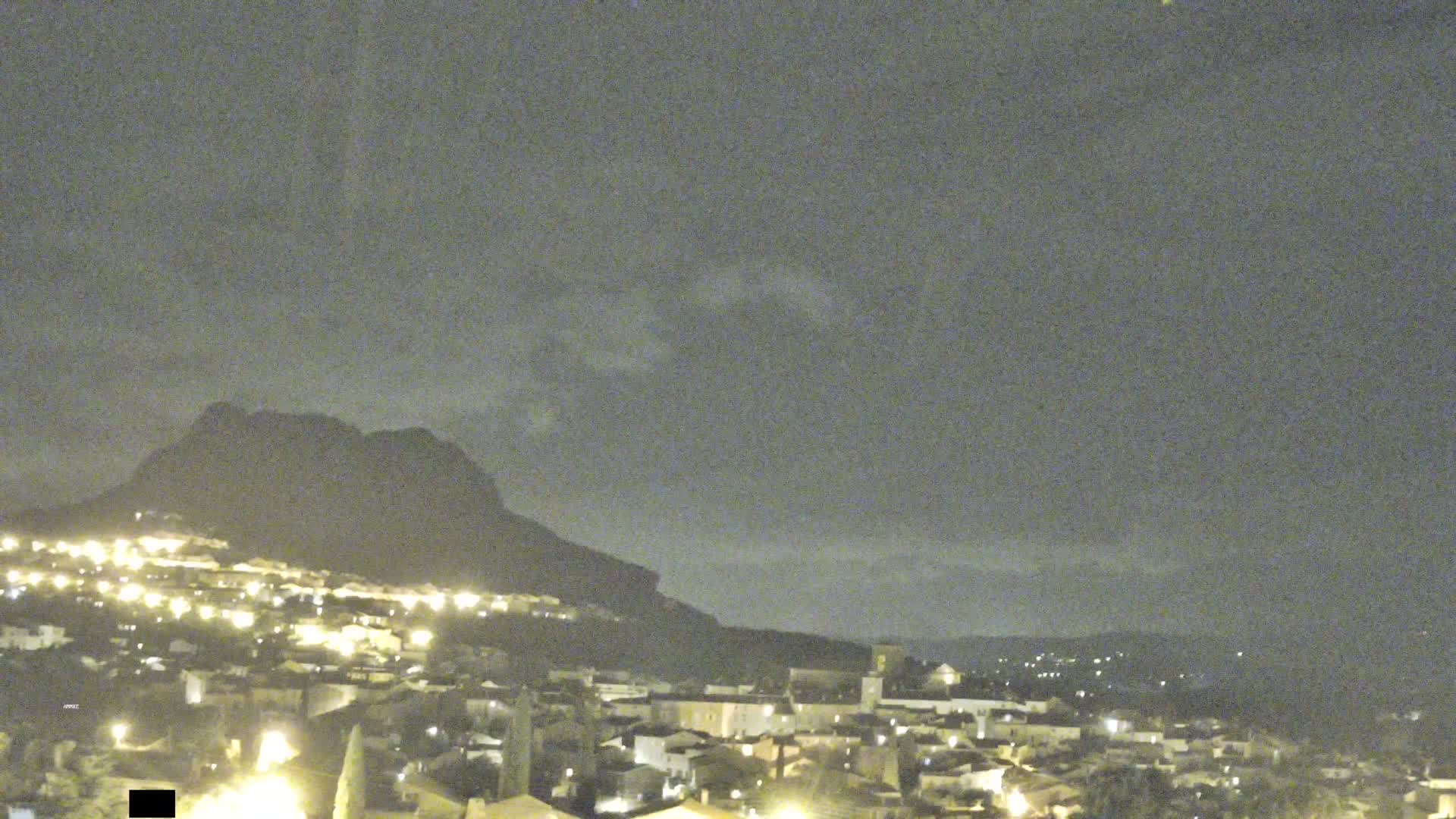 Roquebrune-sur-Argens City View Live Cam - Draguignan, Var, Provence-Alpes-Cote d’Azur, France