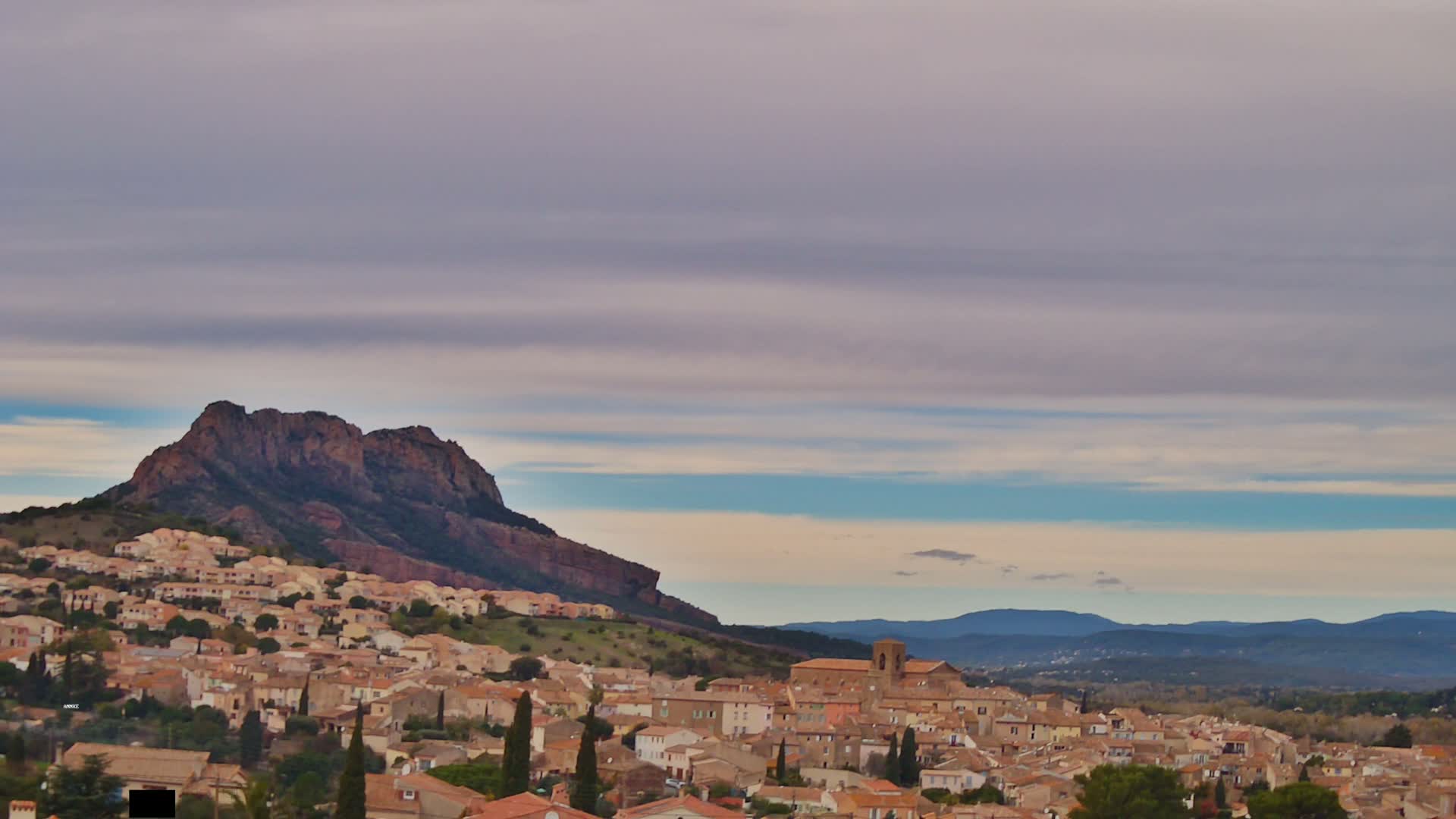 Roquebrune-sur-Argens City View Live Cam - Draguignan, Var, Provence-Alpes-Cote d’Azur, France