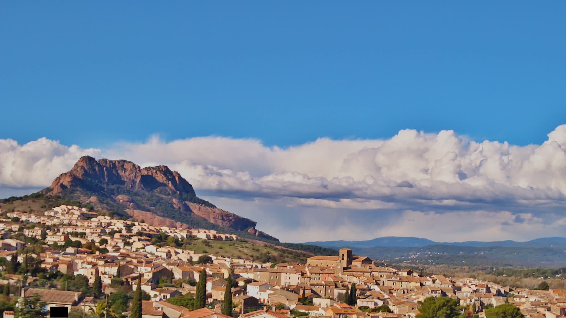 Roquebrune-sur-Argens City View Live Cam - Draguignan, Var, Provence-Alpes-Cote d’Azur, France