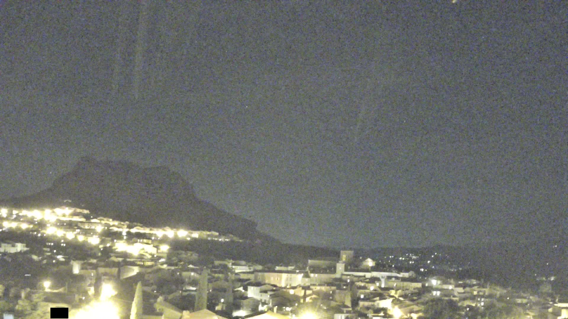 Roquebrune-sur-Argens City View Live Cam - Draguignan, Var, Provence-Alpes-Cote d’Azur, France