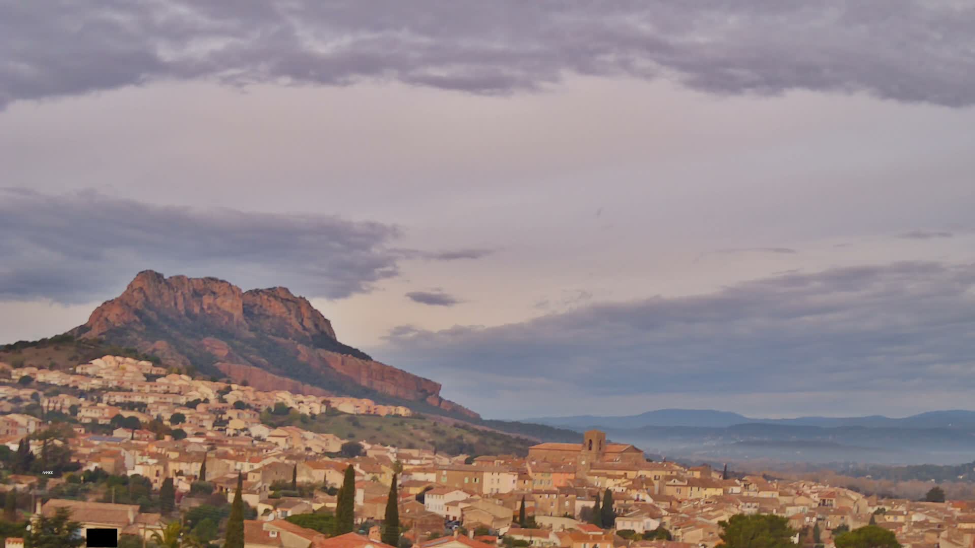 Roquebrune-sur-Argens City View Live Cam - Draguignan, Var, Provence-Alpes-Cote d’Azur, France