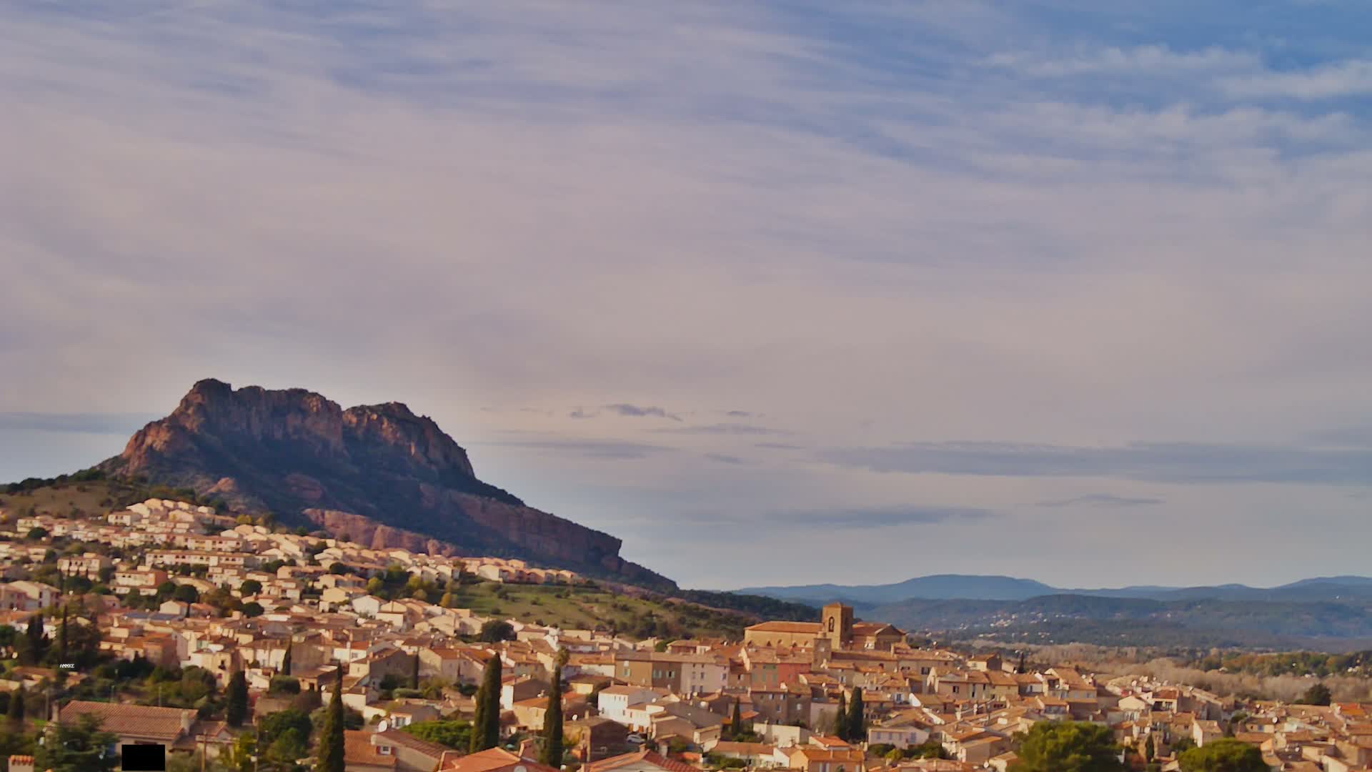 Roquebrune-sur-Argens City View Live Cam - Draguignan, Var, Provence-Alpes-Cote d’Azur, France