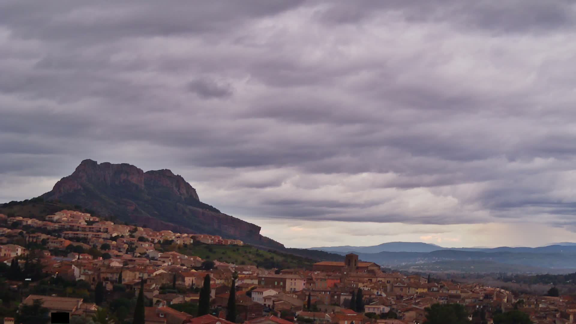 Roquebrune-sur-Argens City View Live Cam - Draguignan, Var, Provence-Alpes-Cote d’Azur, France