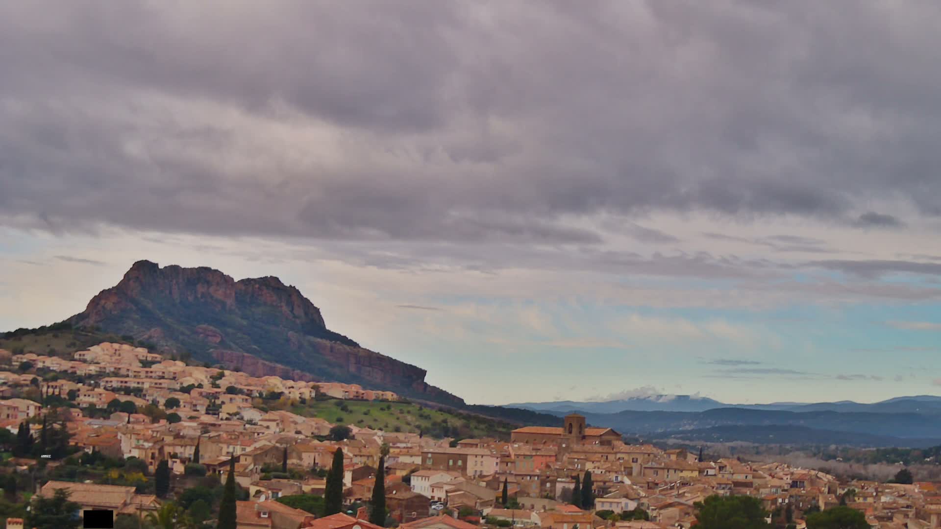Roquebrune-sur-Argens City View Live Cam - Draguignan, Var, Provence-Alpes-Cote d’Azur, France