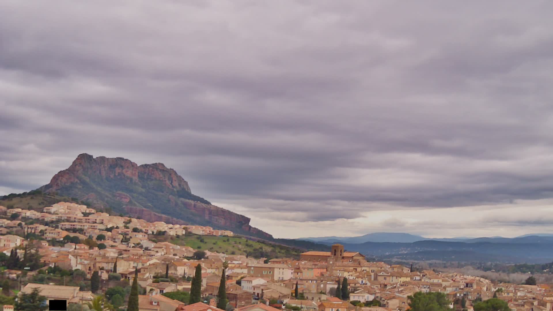 Roquebrune-sur-Argens City View Live Cam - Draguignan, Var, Provence-Alpes-Cote d’Azur, France