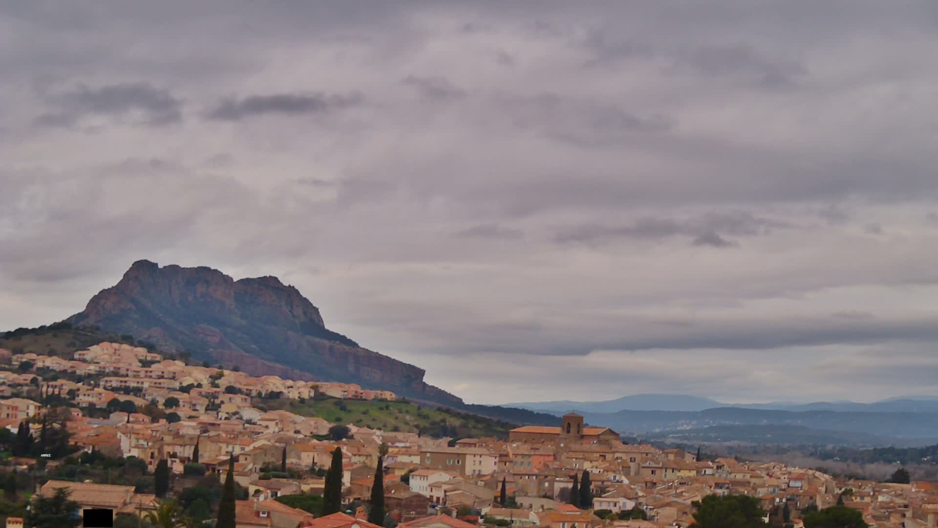 Roquebrune-sur-Argens City View Live Cam - Draguignan, Var, Provence-Alpes-Cote d’Azur, France