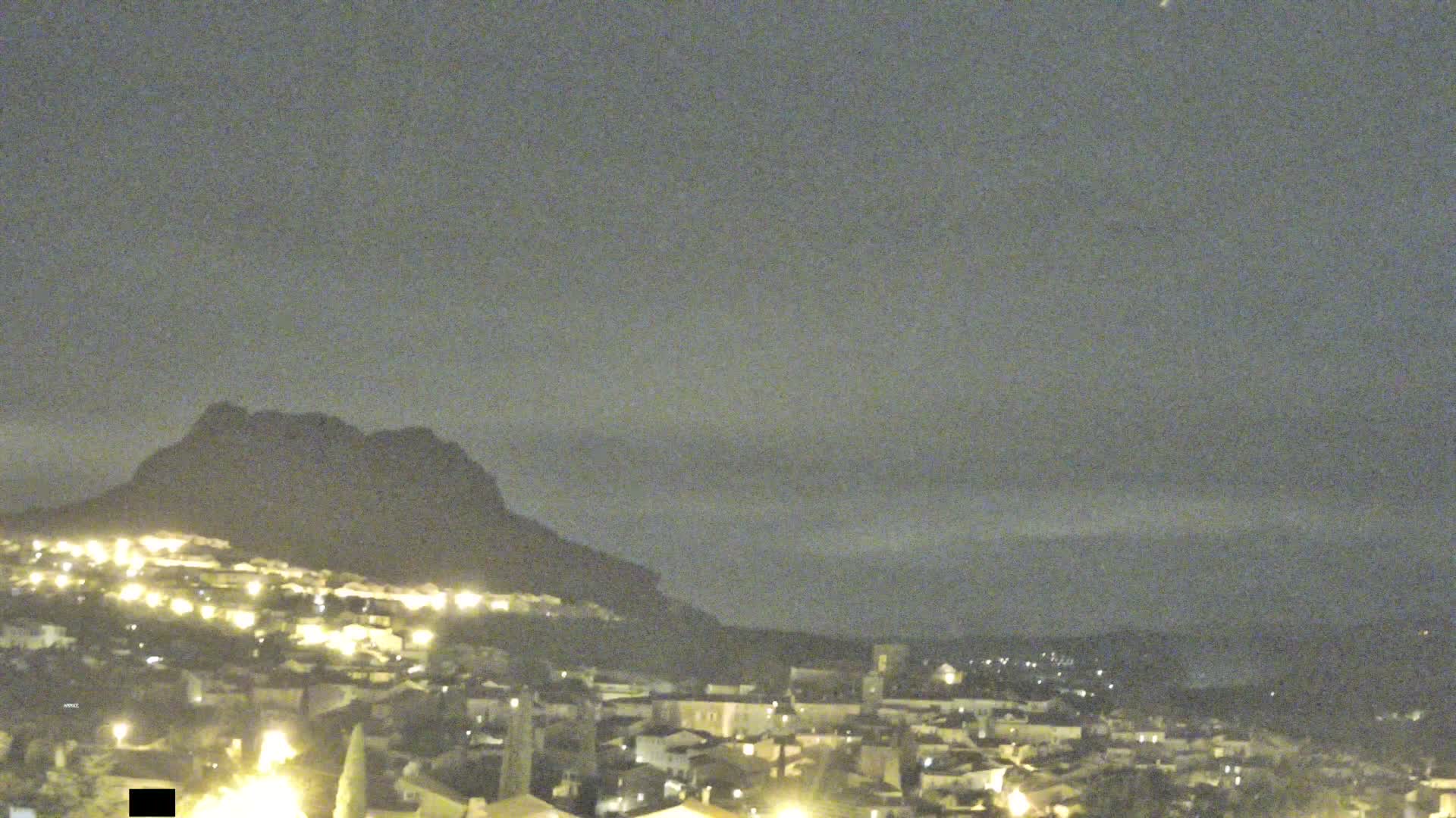 Roquebrune-sur-Argens City View Live Cam - Draguignan, Var, Provence-Alpes-Cote d’Azur, France
