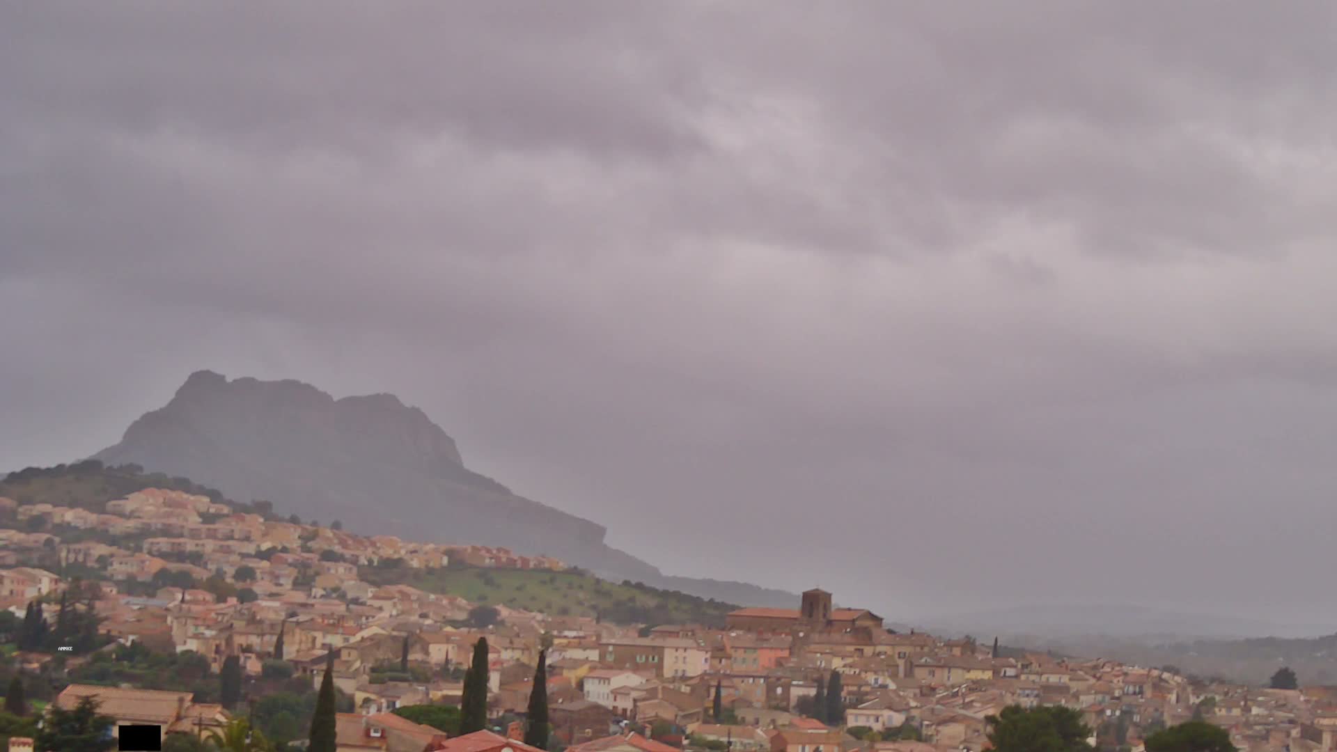 Roquebrune-sur-Argens City View Live Cam - Draguignan, Var, Provence-Alpes-Cote d’Azur, France