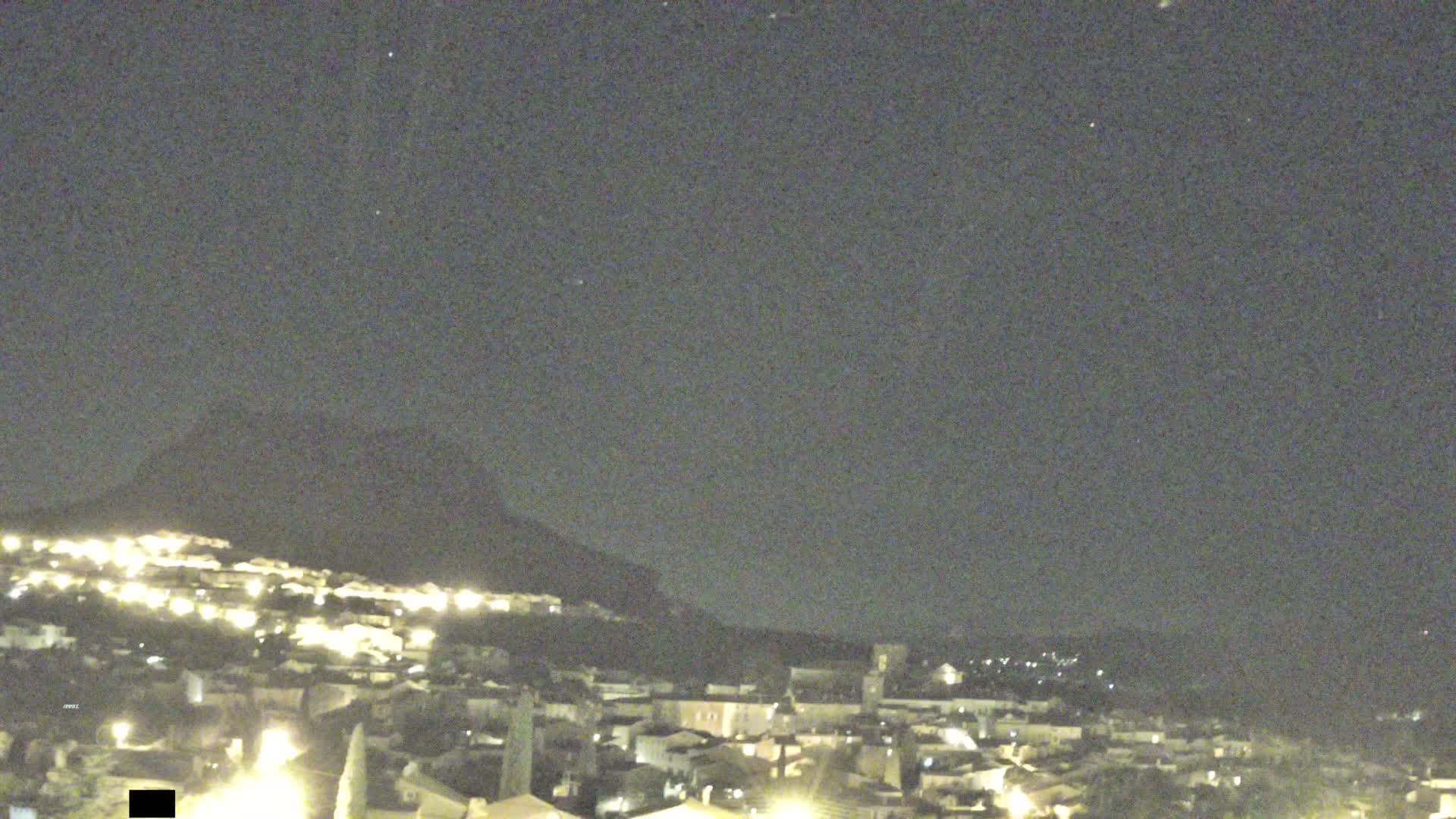 Roquebrune-sur-Argens City View Live Cam - Draguignan, Var, Provence-Alpes-Cote d’Azur, France