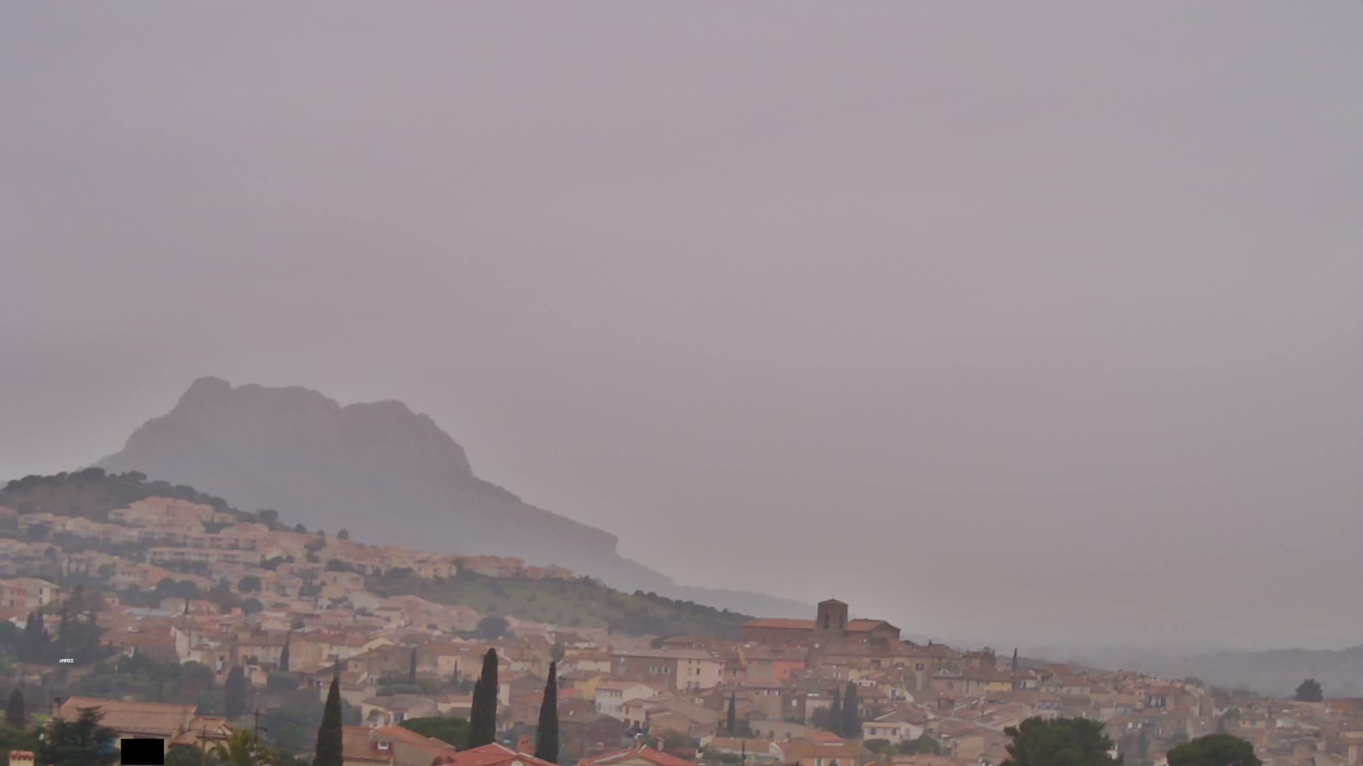Roquebrune-sur-Argens City View Live Cam - Draguignan, Var, Provence-Alpes-Cote d’Azur, France