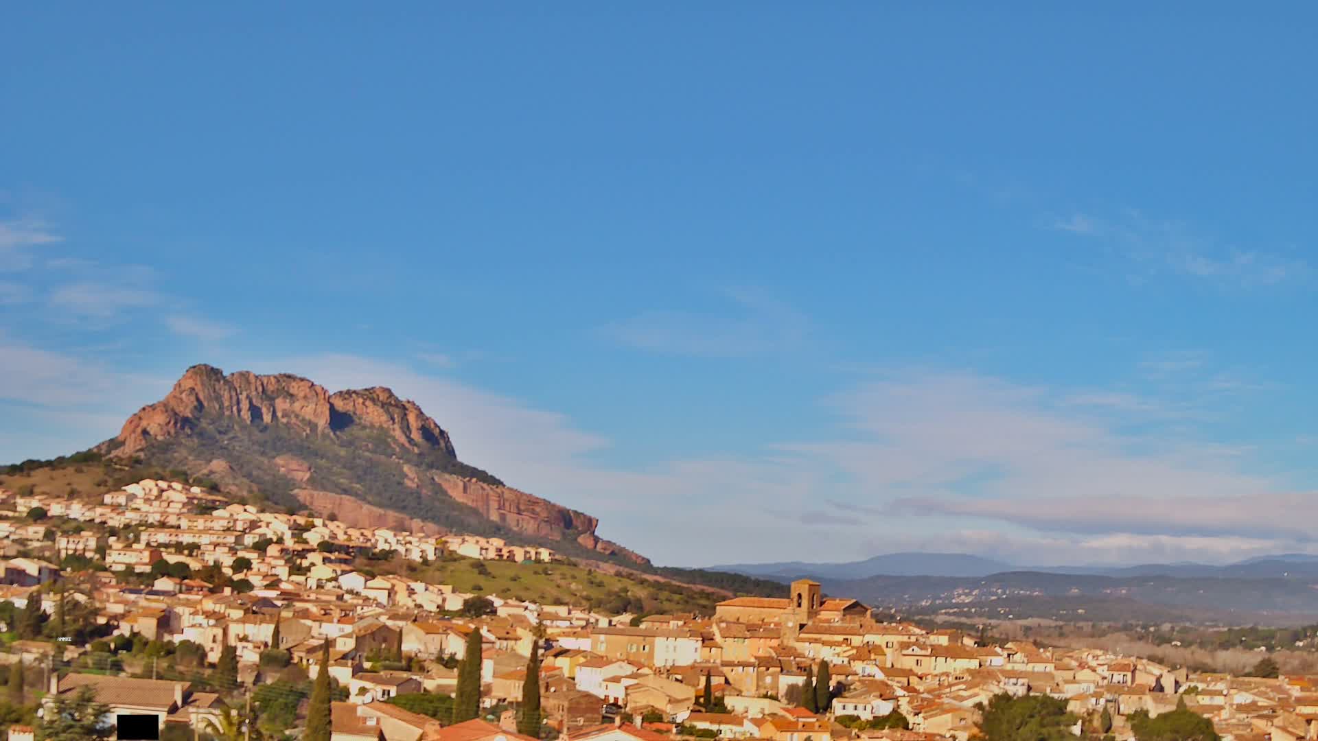 Roquebrune-sur-Argens City View Live Cam - Draguignan, Var, Provence-Alpes-Cote d’Azur, France