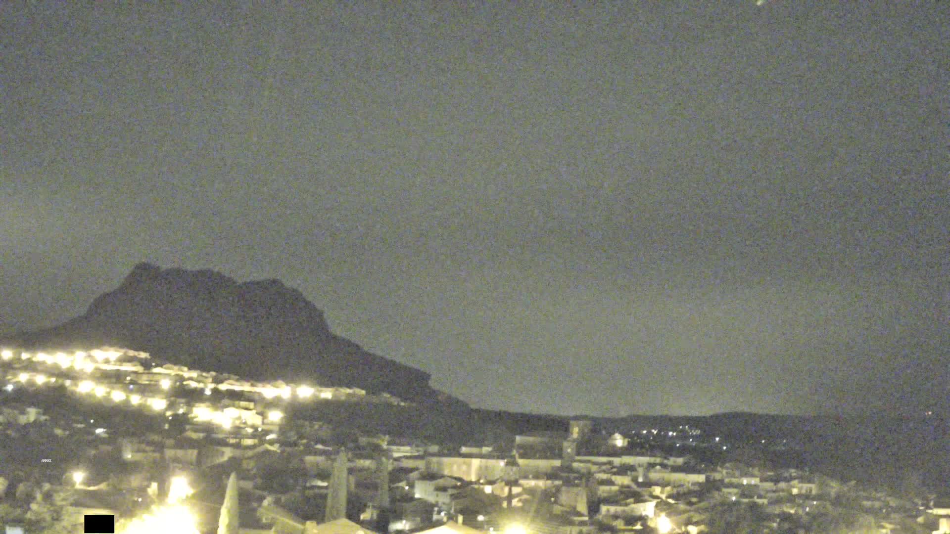 Roquebrune-sur-Argens City View Live Cam - Draguignan, Var, Provence-Alpes-Cote d’Azur, France