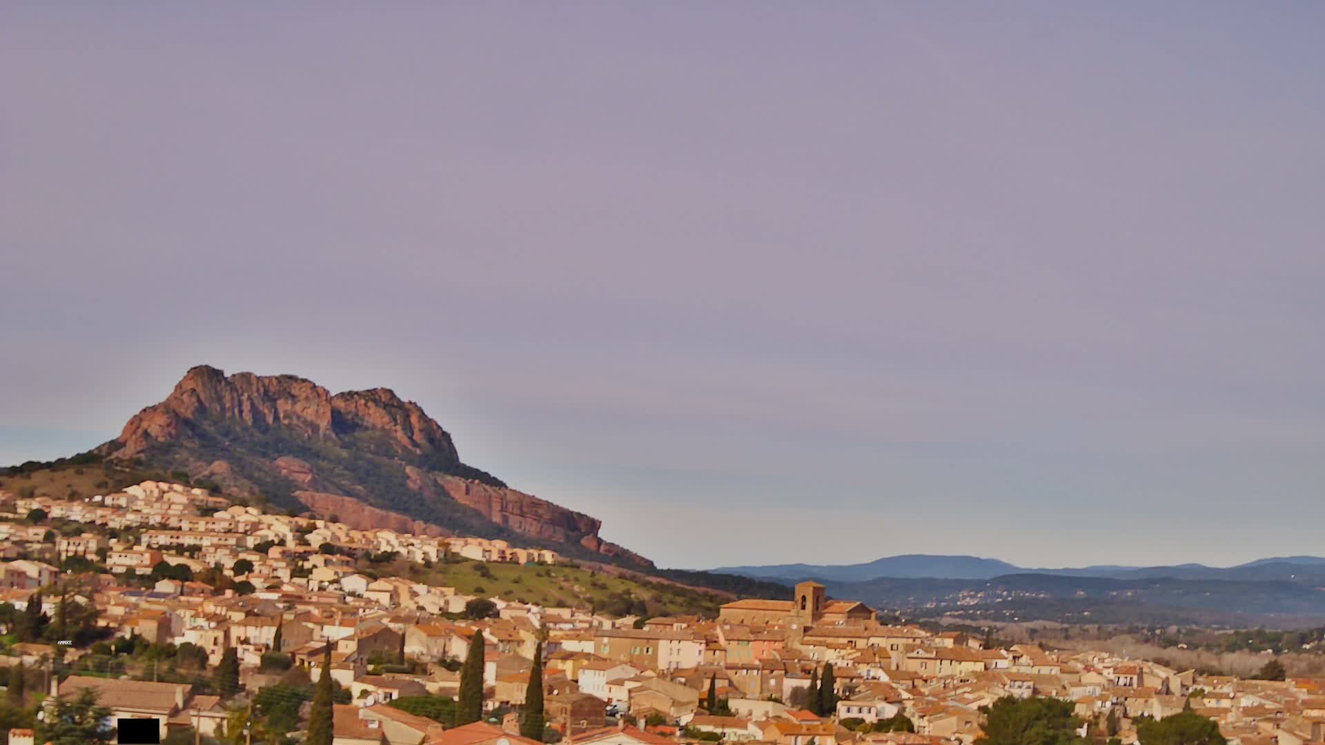Roquebrune-sur-Argens City View Live Cam - Draguignan, Var, Provence-Alpes-Cote d’Azur, France