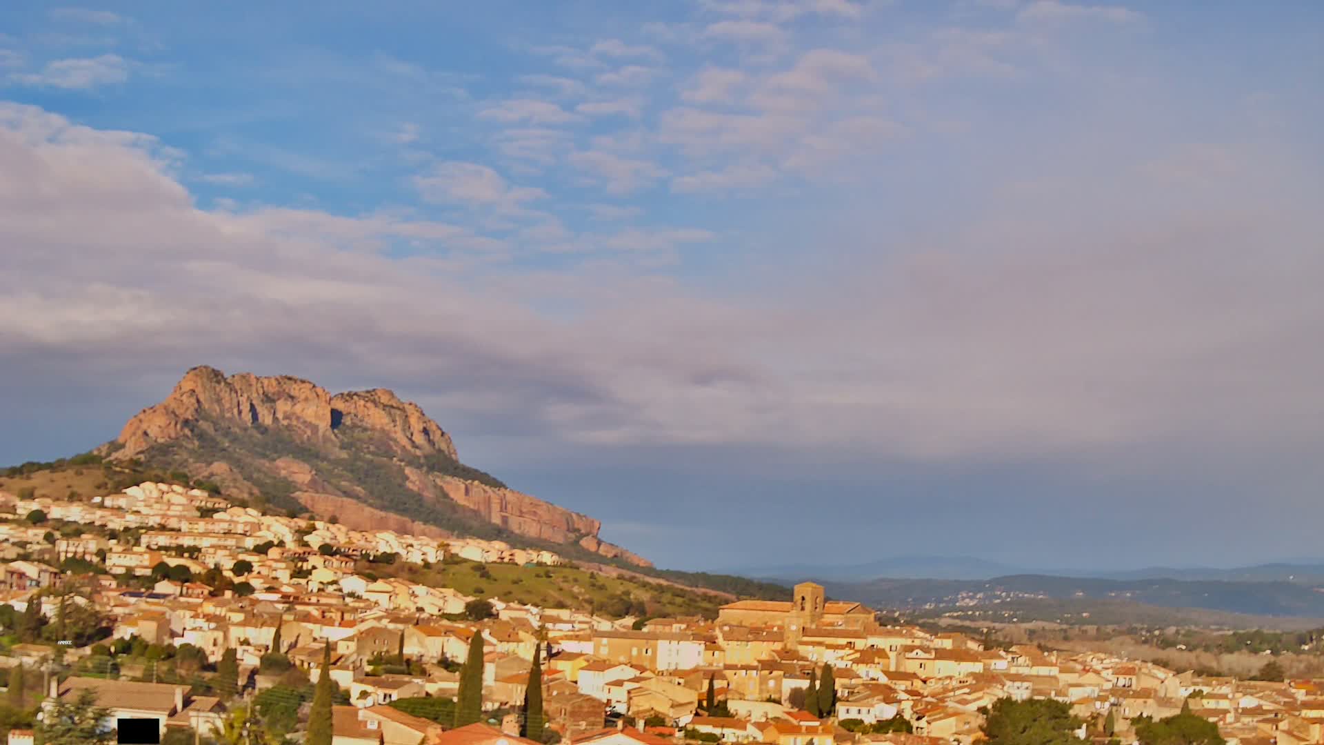Roquebrune-sur-Argens City View Live Cam - Draguignan, Var, Provence-Alpes-Cote d’Azur, France