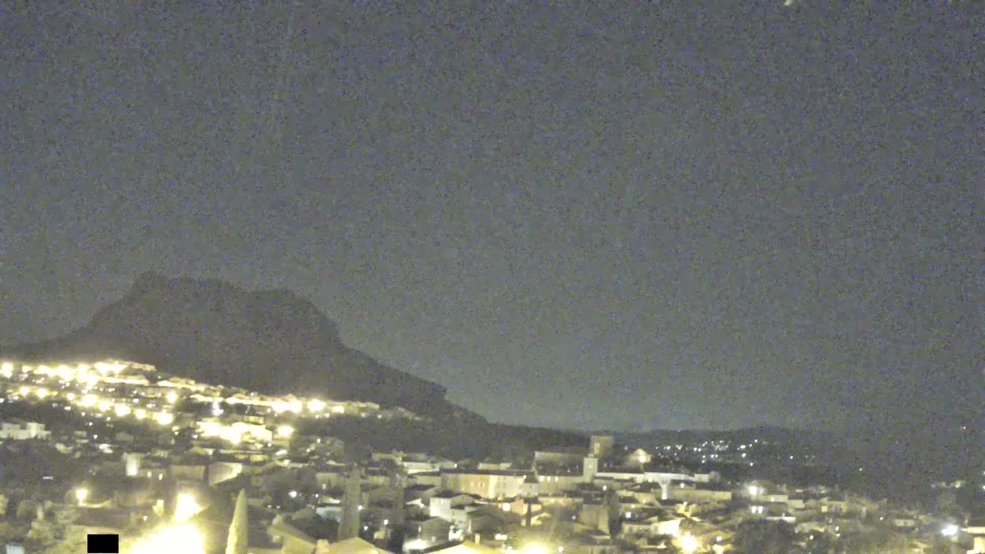 Roquebrune-sur-Argens City View Live Cam - Draguignan, Var, Provence-Alpes-Cote d’Azur, France