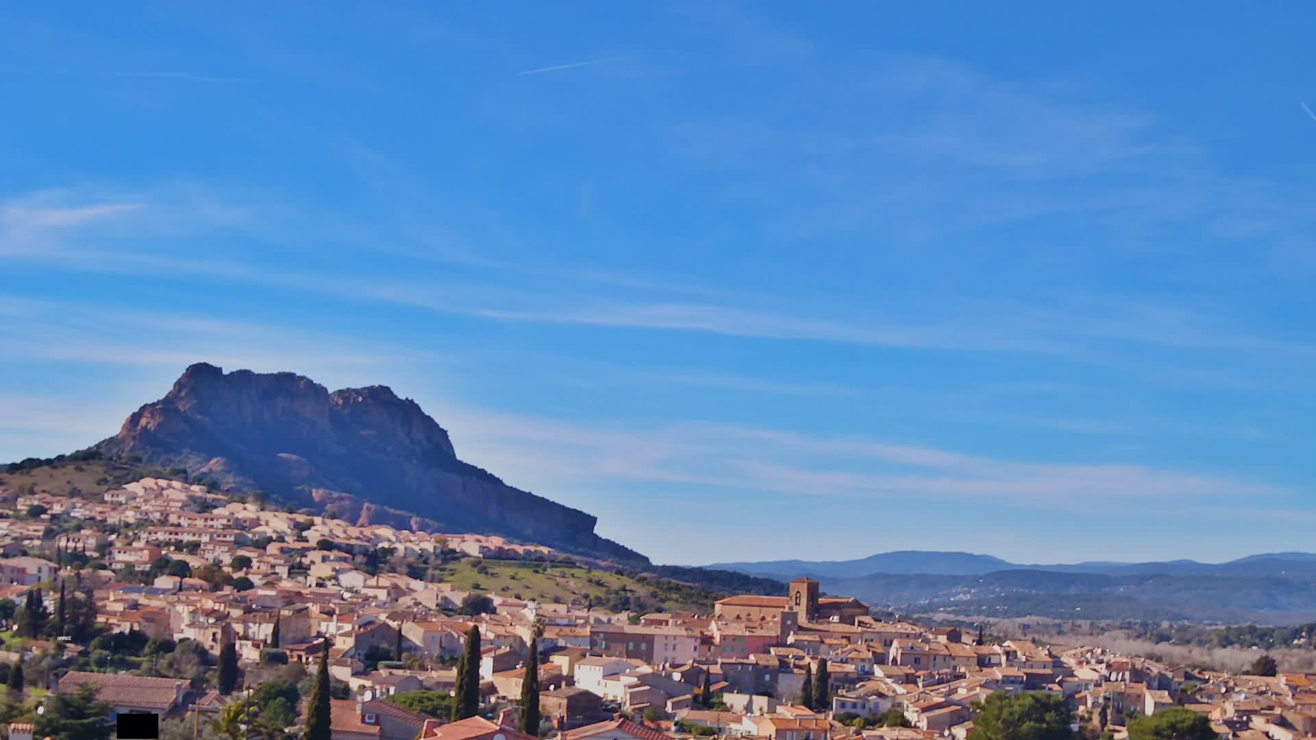Roquebrune-sur-Argens City View Live Cam - Draguignan, Var, Provence-Alpes-Cote d’Azur, France