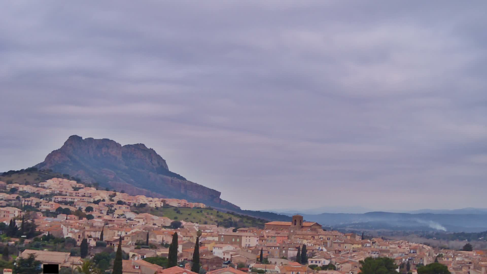 Roquebrune-sur-Argens City View Live Cam - Draguignan, Var, Provence-Alpes-Cote d’Azur, France