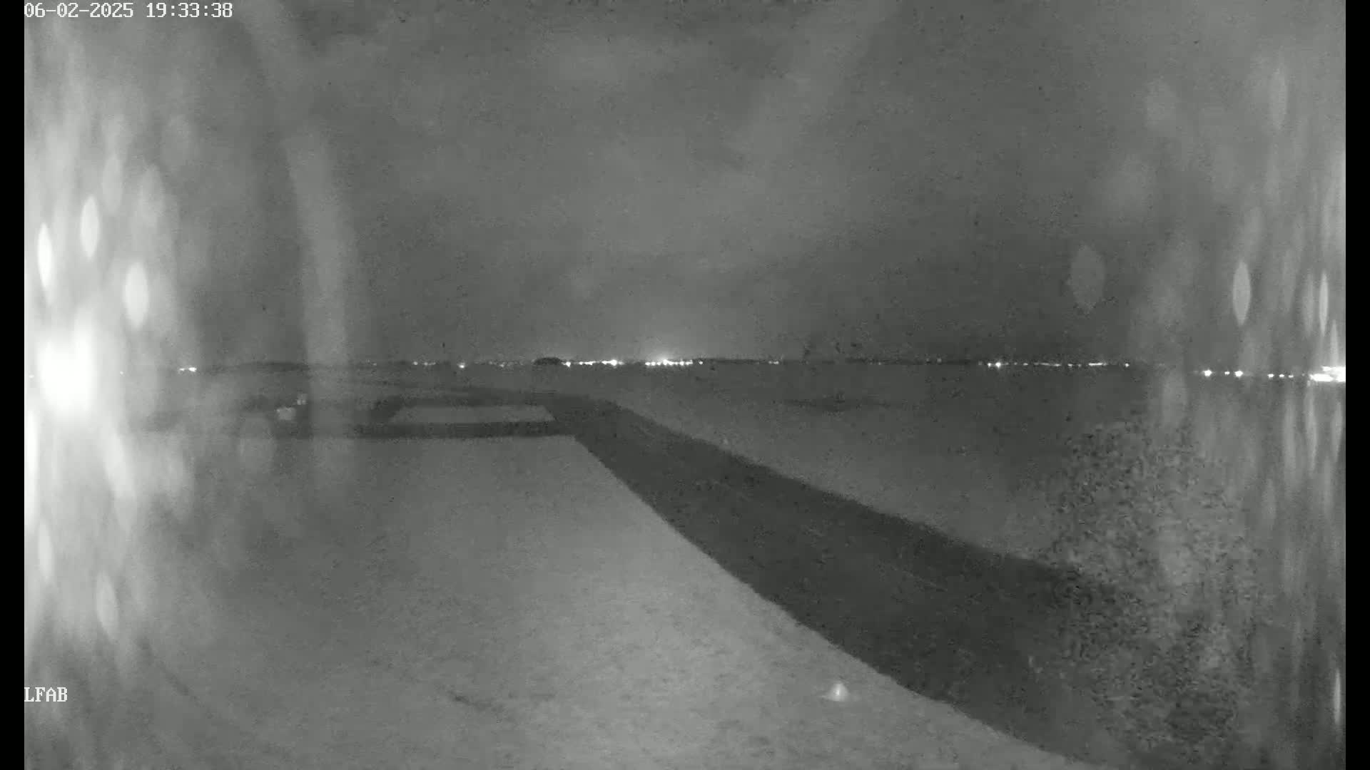 Arodrome de Dieppe Saint Aubin Airport Taxiway Live Cam DPE/LFAB- Dieppe, Seine-Maritime, Normandie, France