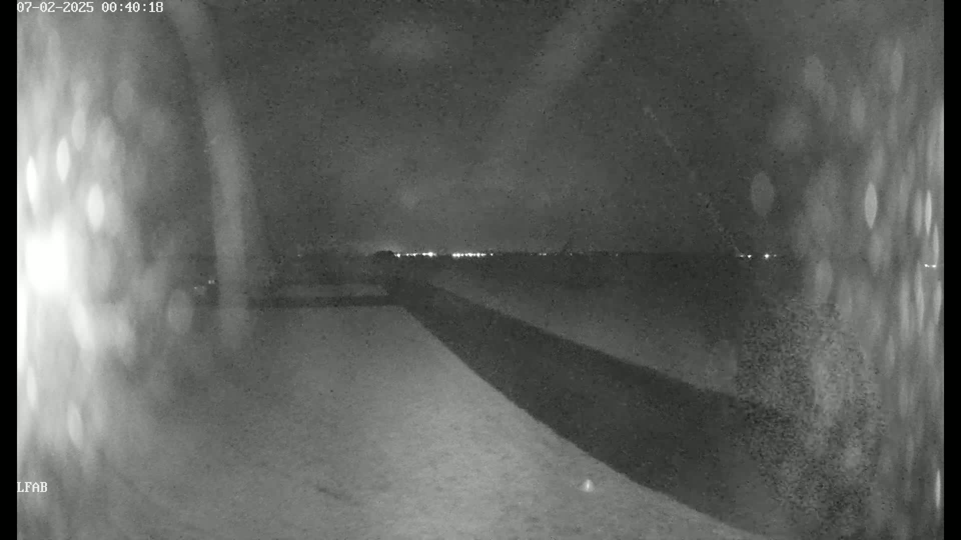 Arodrome de Dieppe Saint Aubin Airport Taxiway Live Cam DPE/LFAB- Dieppe, Seine-Maritime, Normandie, France