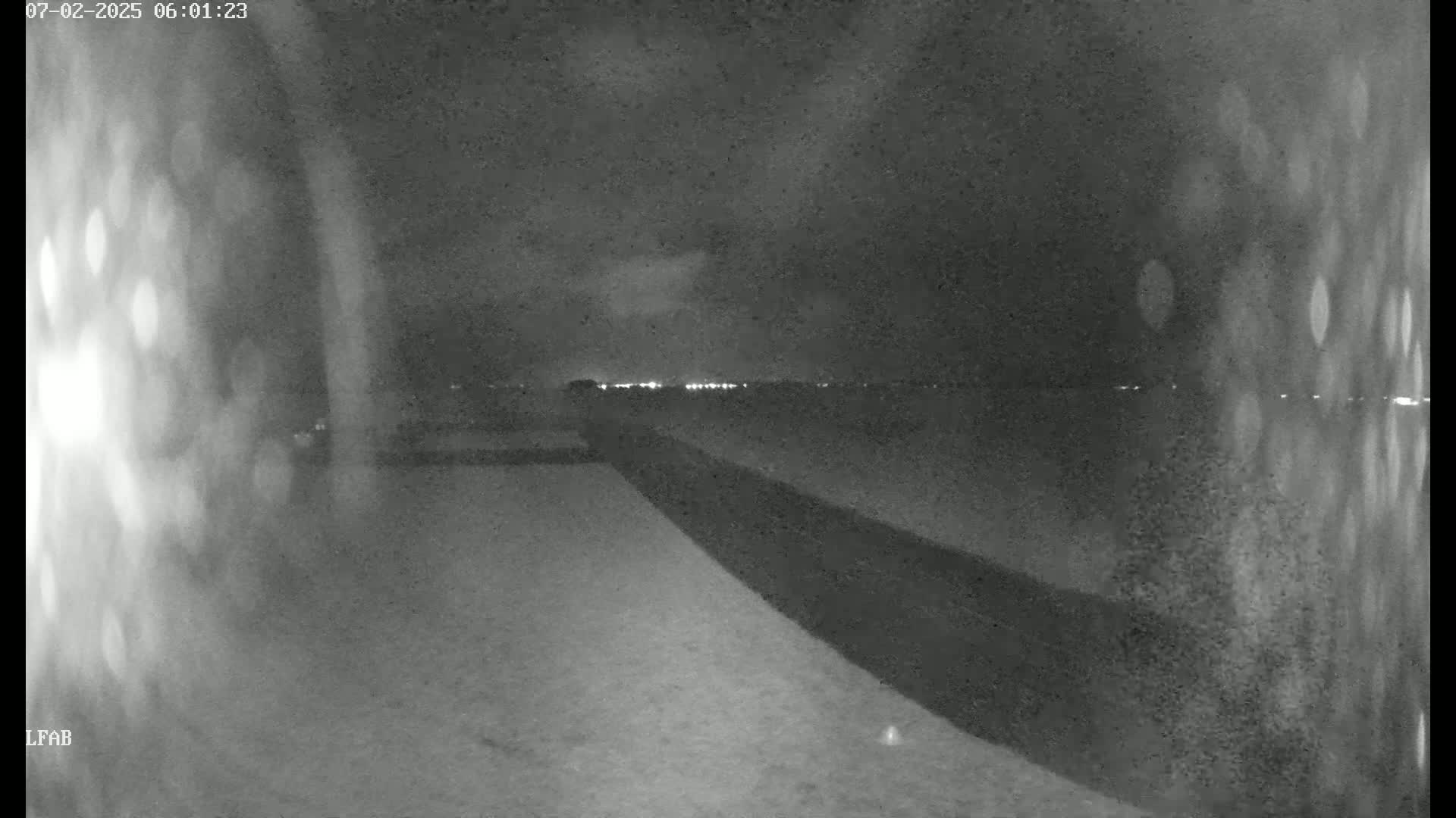 Arodrome de Dieppe Saint Aubin Airport Taxiway Live Cam DPE/LFAB- Dieppe, Seine-Maritime, Normandie, France