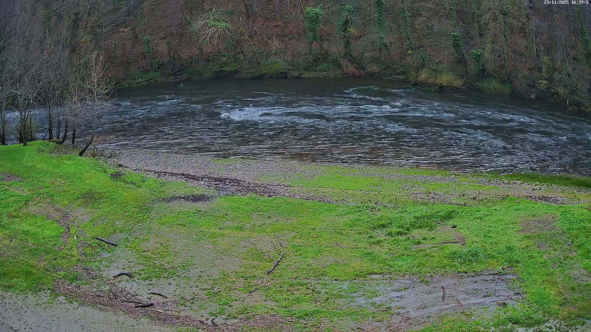 Montarnal Historic Village & Lot Riviere (River) Live Cam - Rodez, Aveyron, Occitanie, France