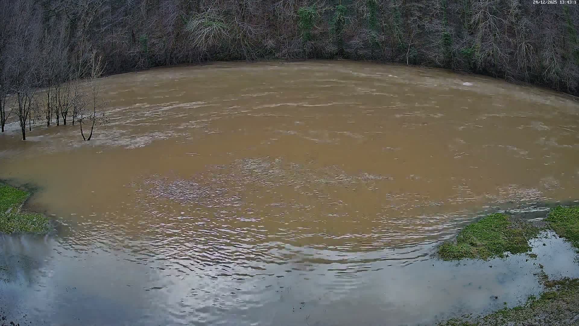 Montarnal Historic Village & Lot Riviere (River) Live Cam - Rodez, Aveyron, Occitanie, France
